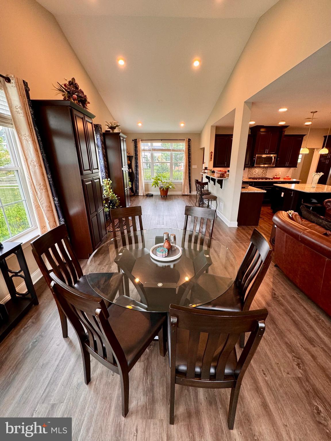 MERIDIAN CROSSING - Residential