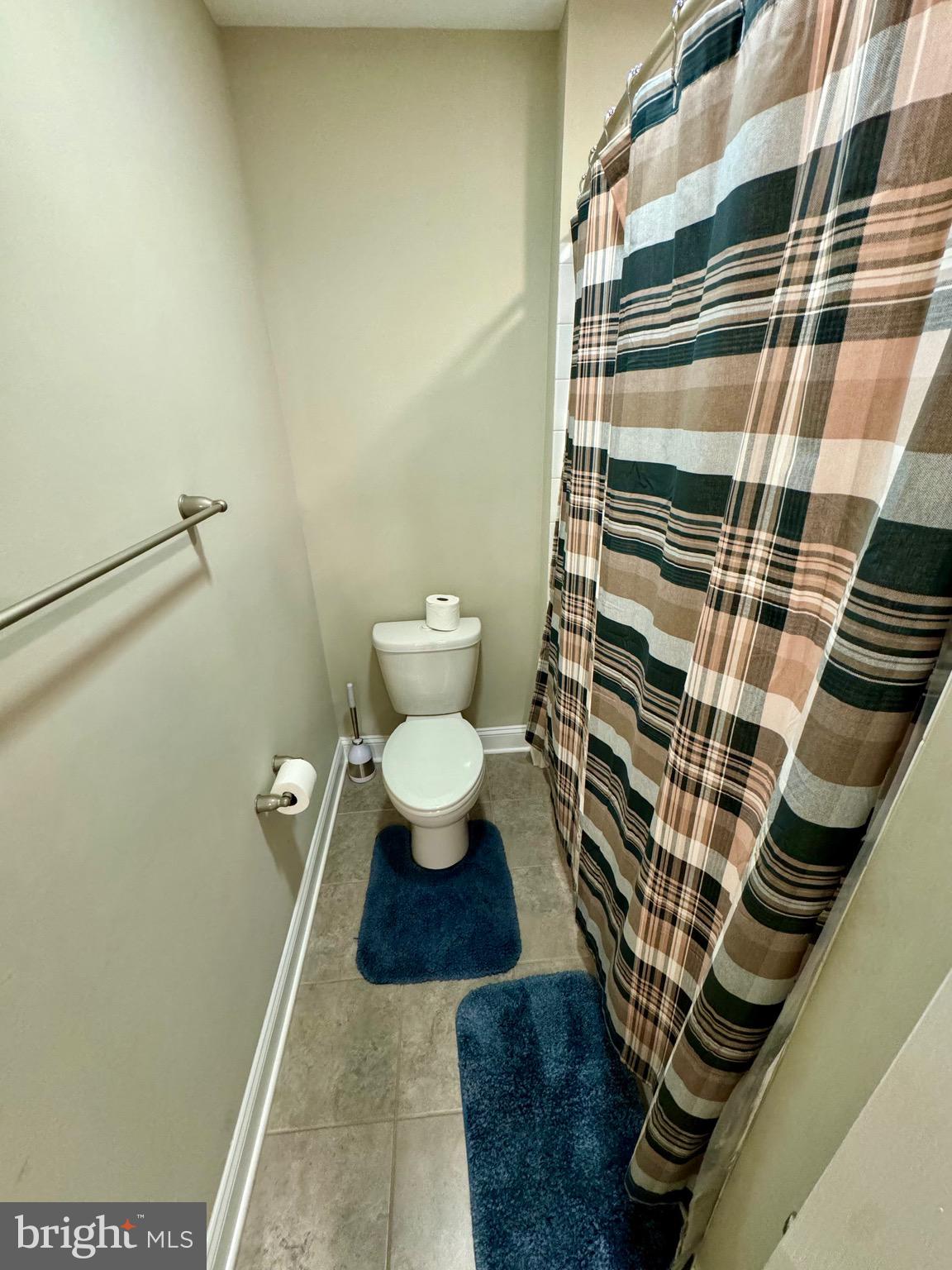 MERIDIAN CROSSING - Residential