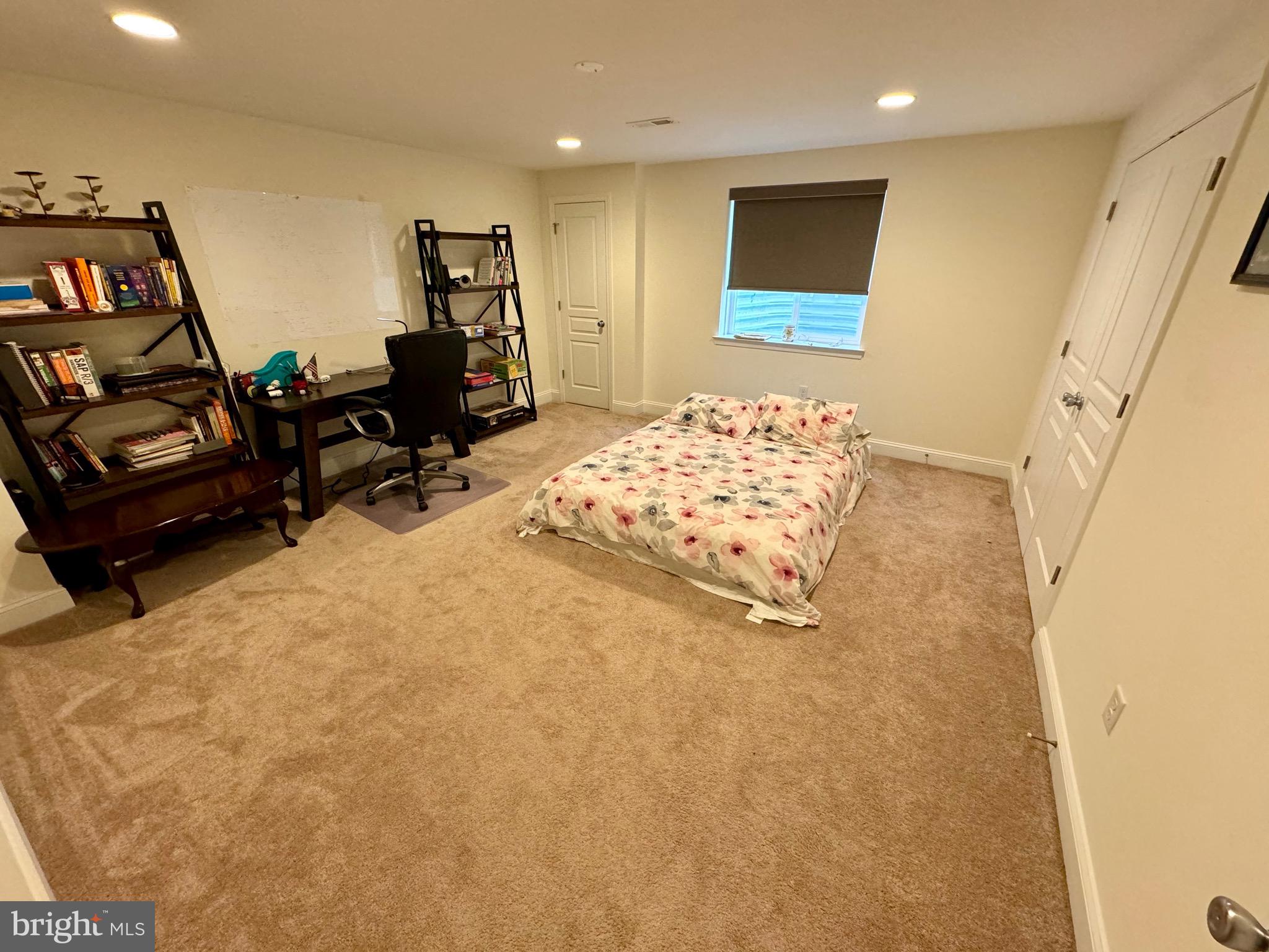 MERIDIAN CROSSING - Residential