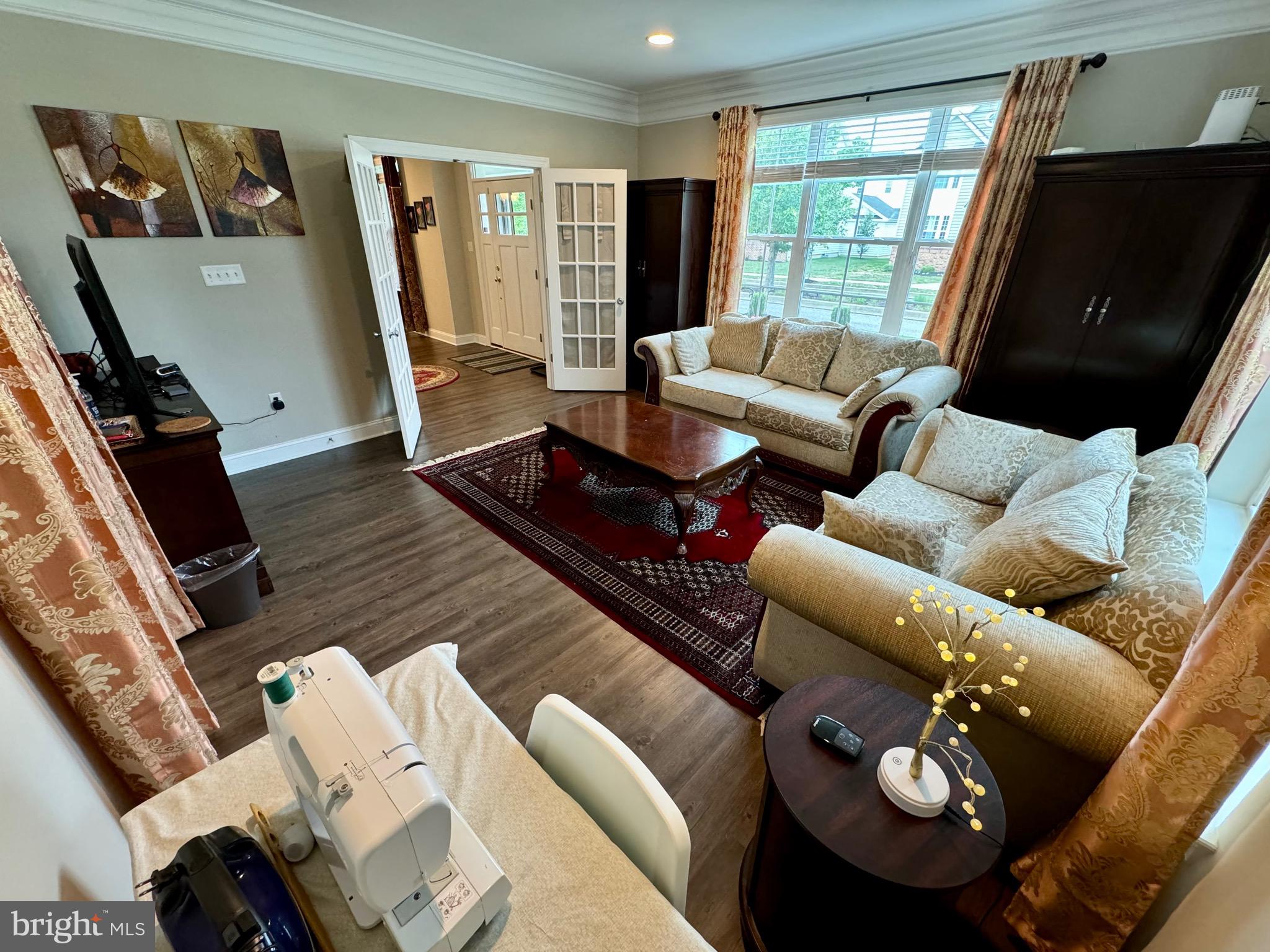 MERIDIAN CROSSING - Residential