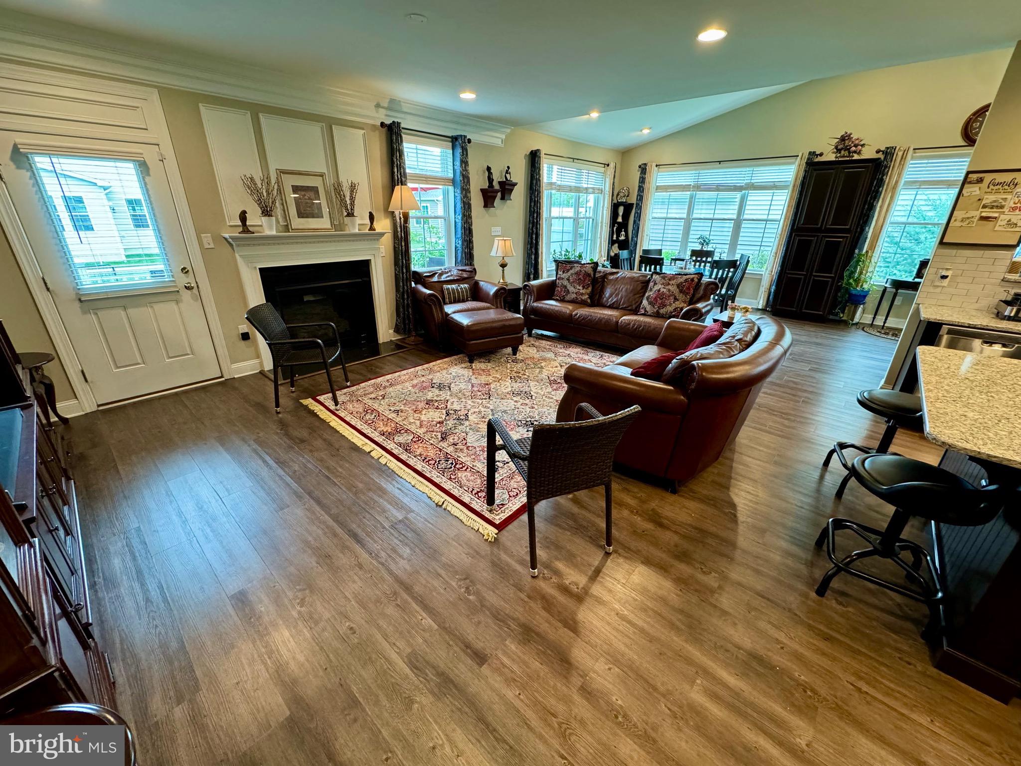 MERIDIAN CROSSING - Residential