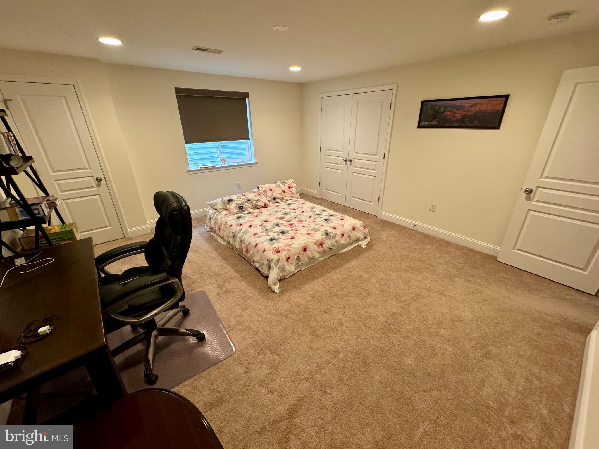 MERIDIAN CROSSING - Residential