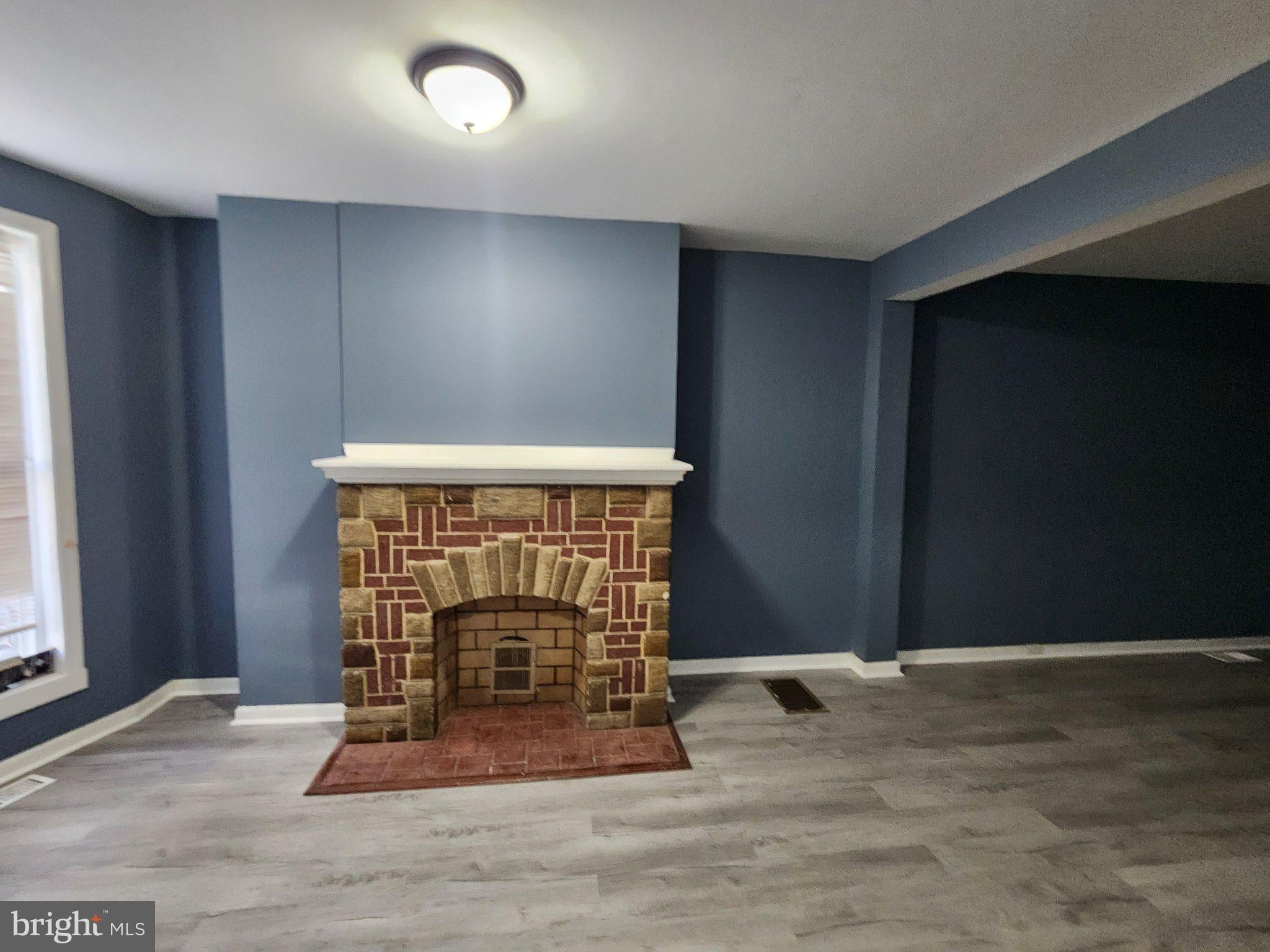 2865 W LAFAYETTE AVENUE