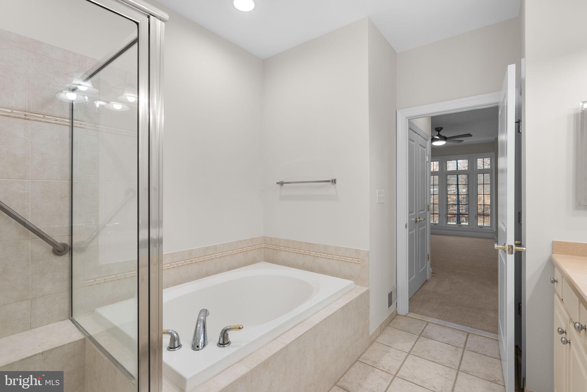 ELLICOTT HILLS - Residential