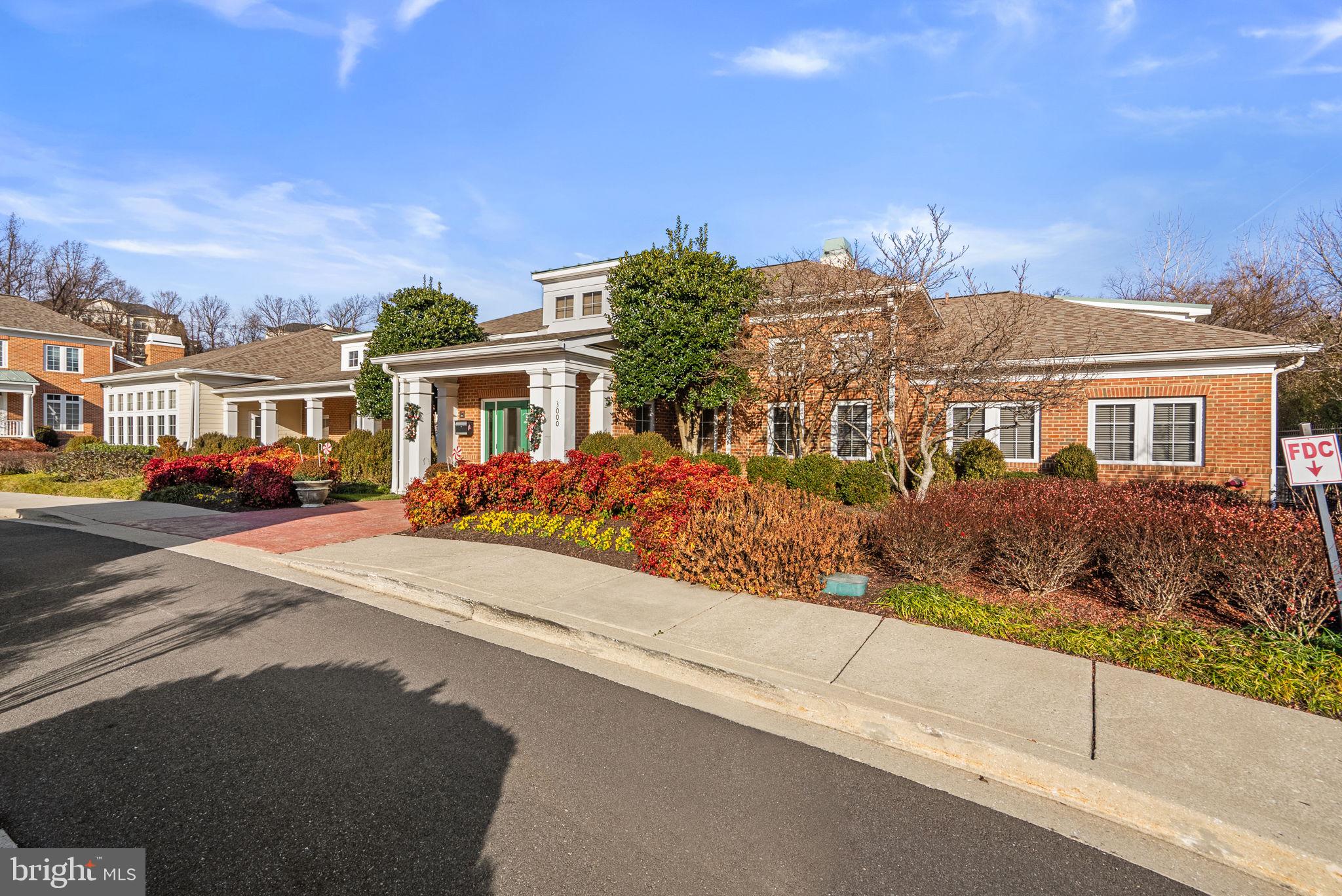 ELLICOTT HILLS - Residential