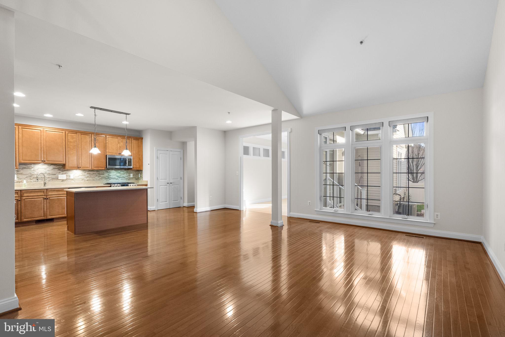 ELLICOTT HILLS - Residential