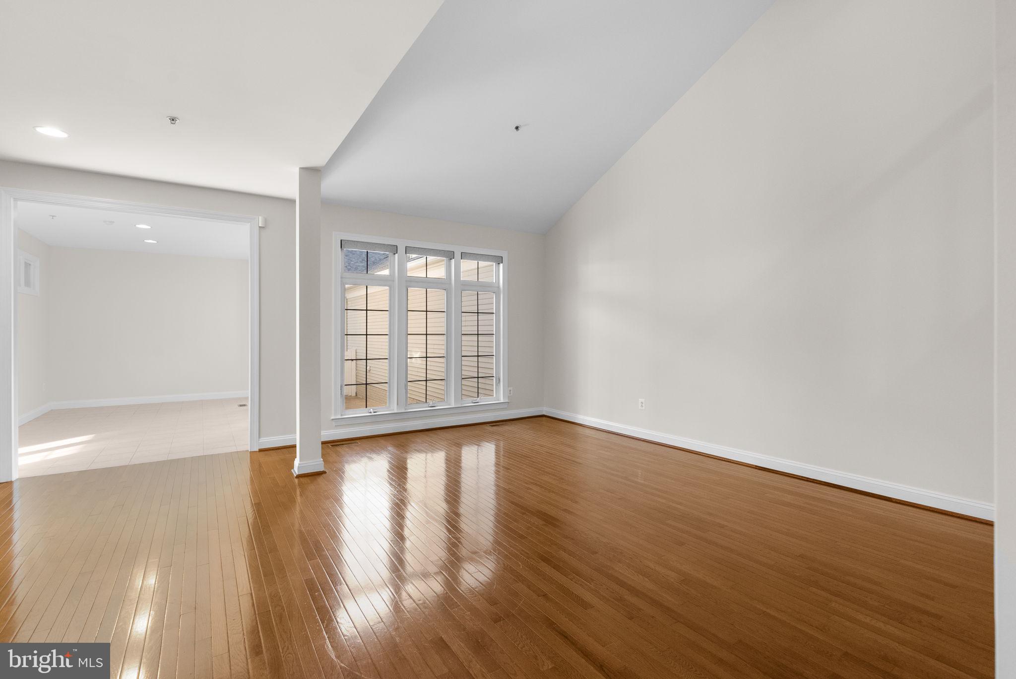 ELLICOTT HILLS - Residential