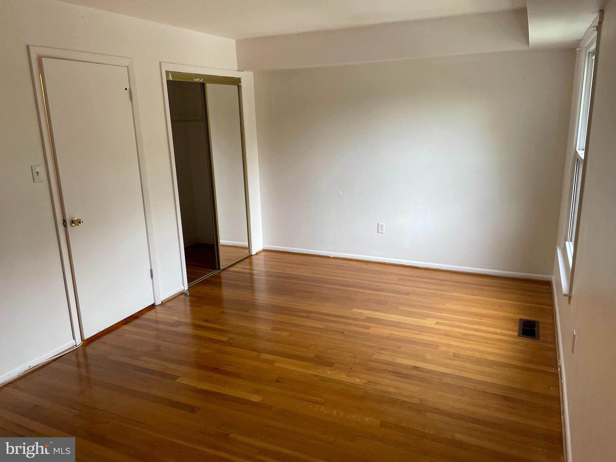 TYLER GARDENS - Residential