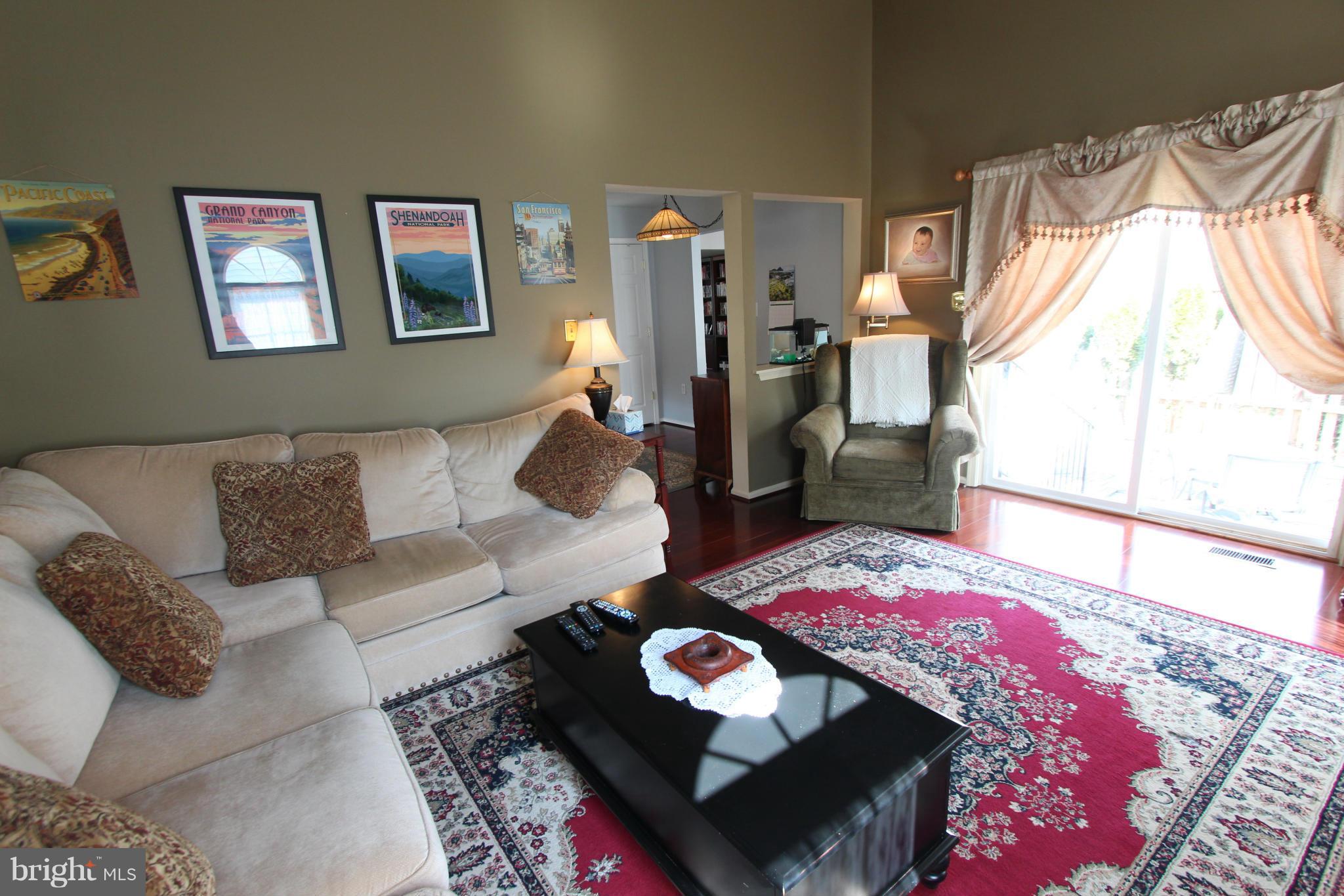 COUNTRYSIDE - Residential