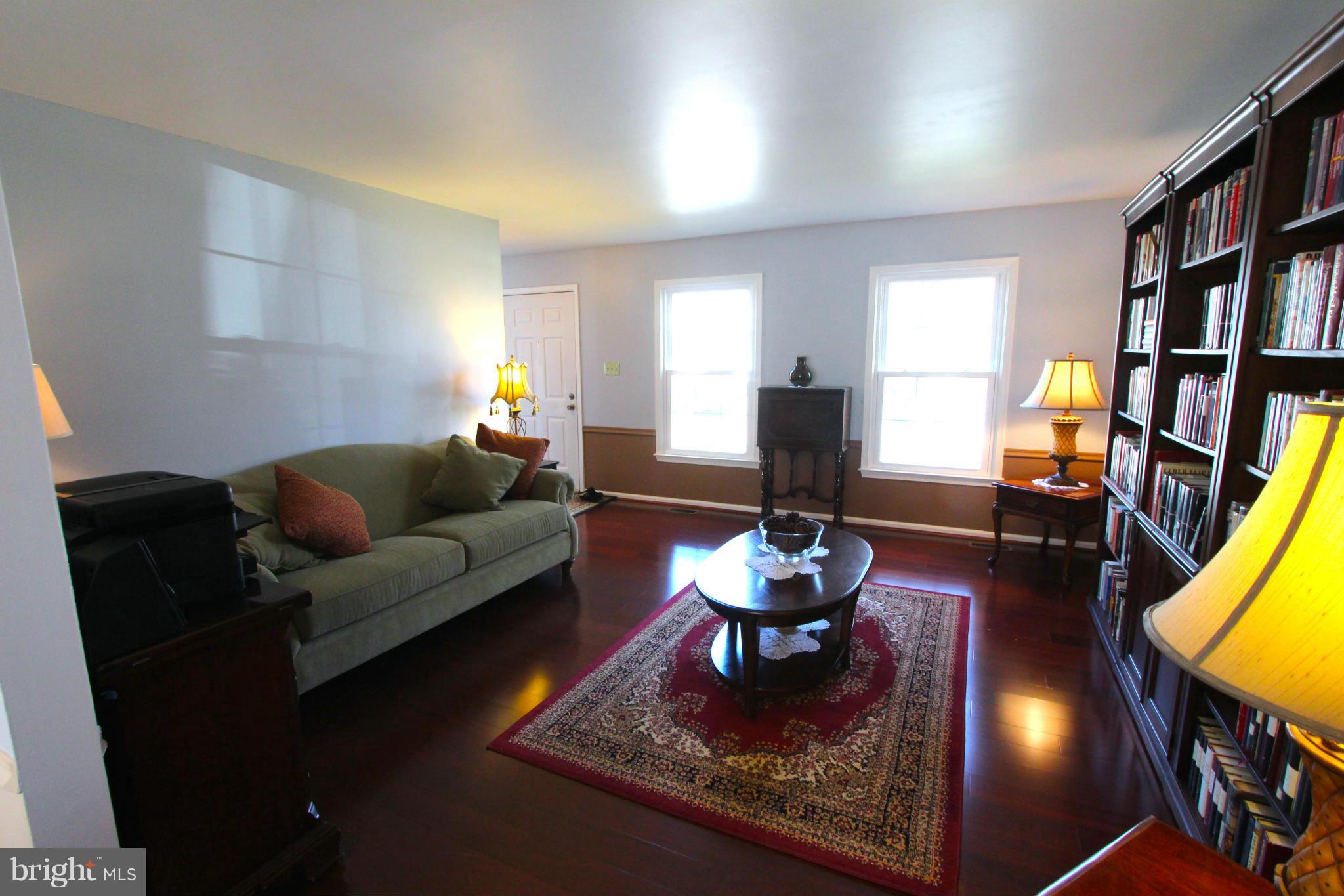 COUNTRYSIDE - Residential