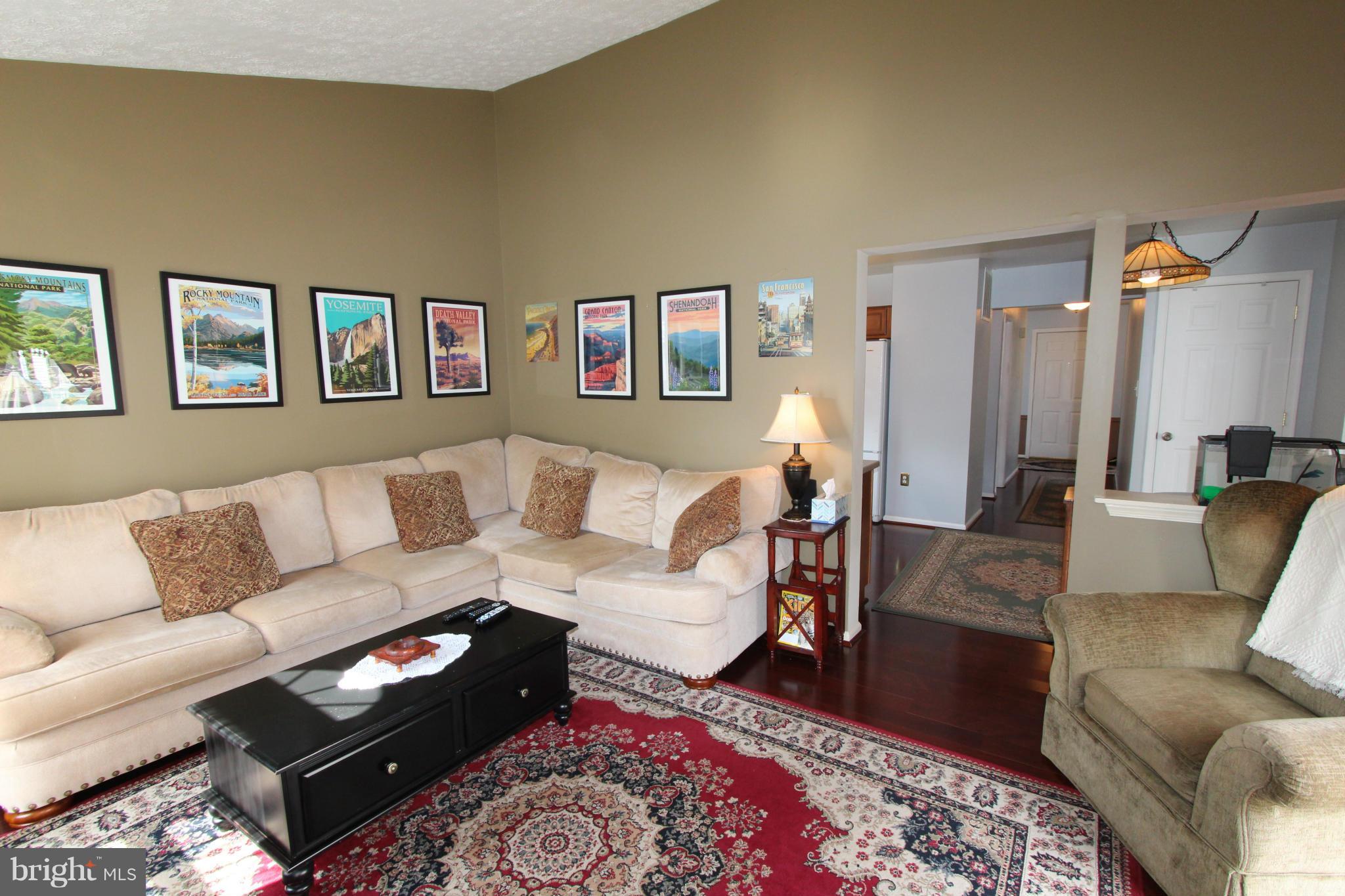 COUNTRYSIDE - Residential