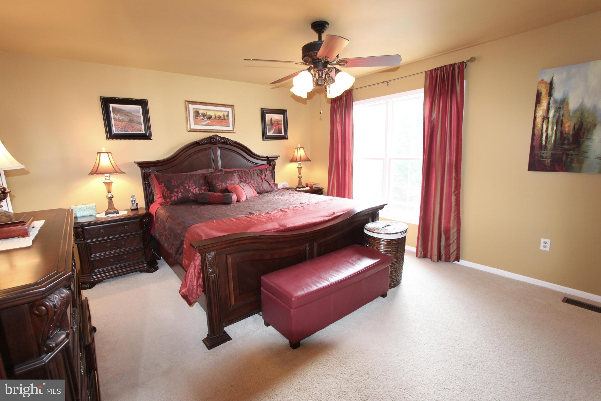 COUNTRYSIDE - Residential