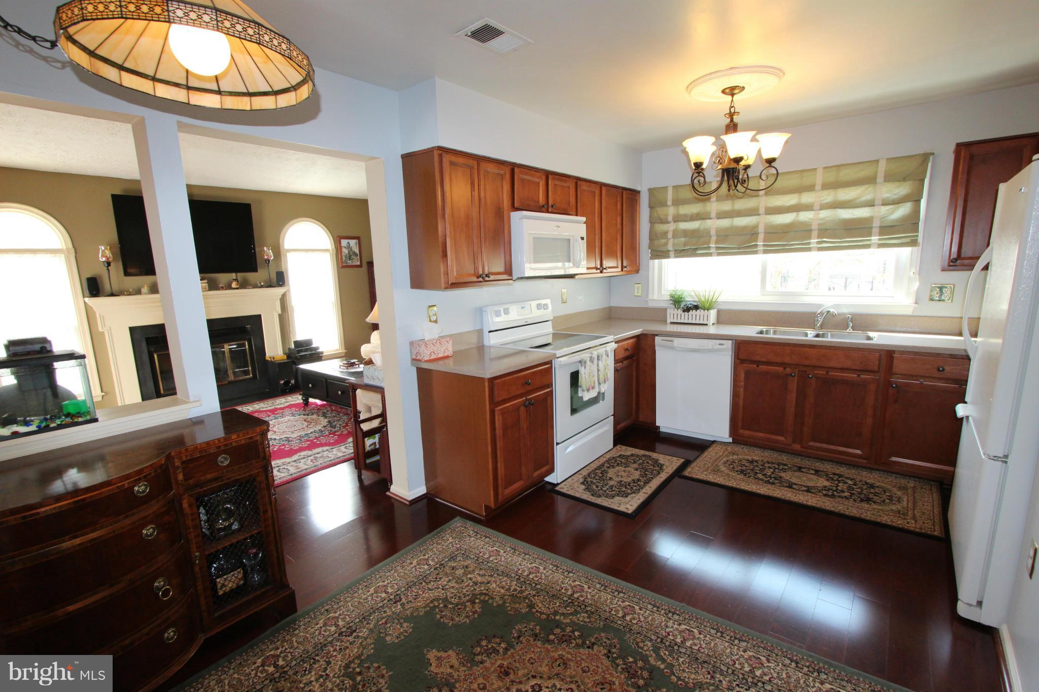 COUNTRYSIDE - Residential