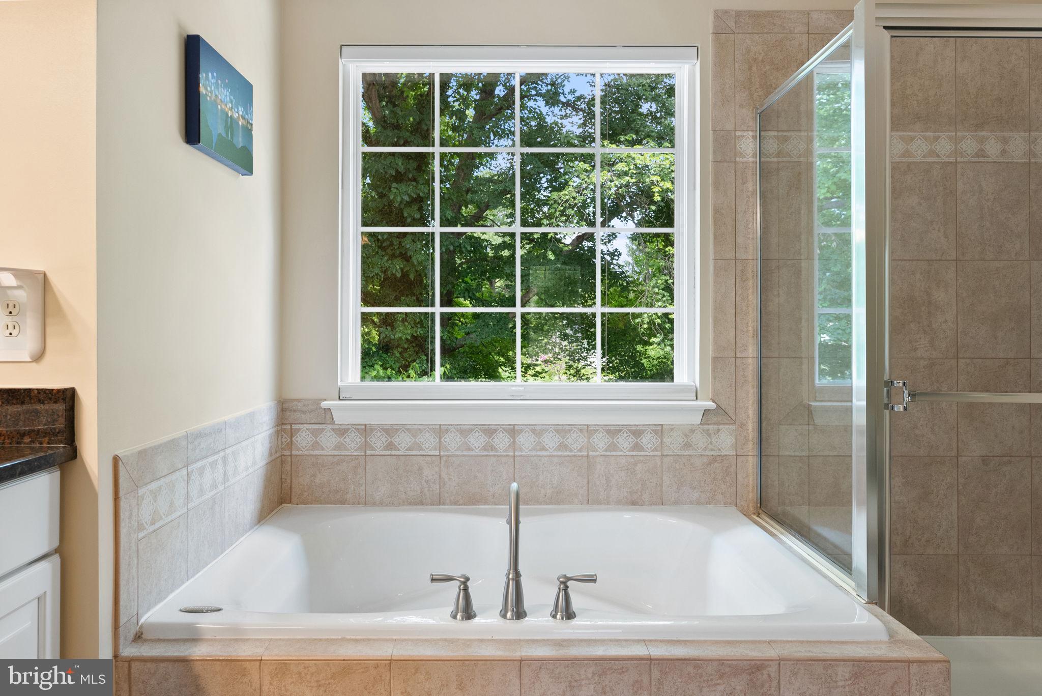 LOCUST GROVE - Residential