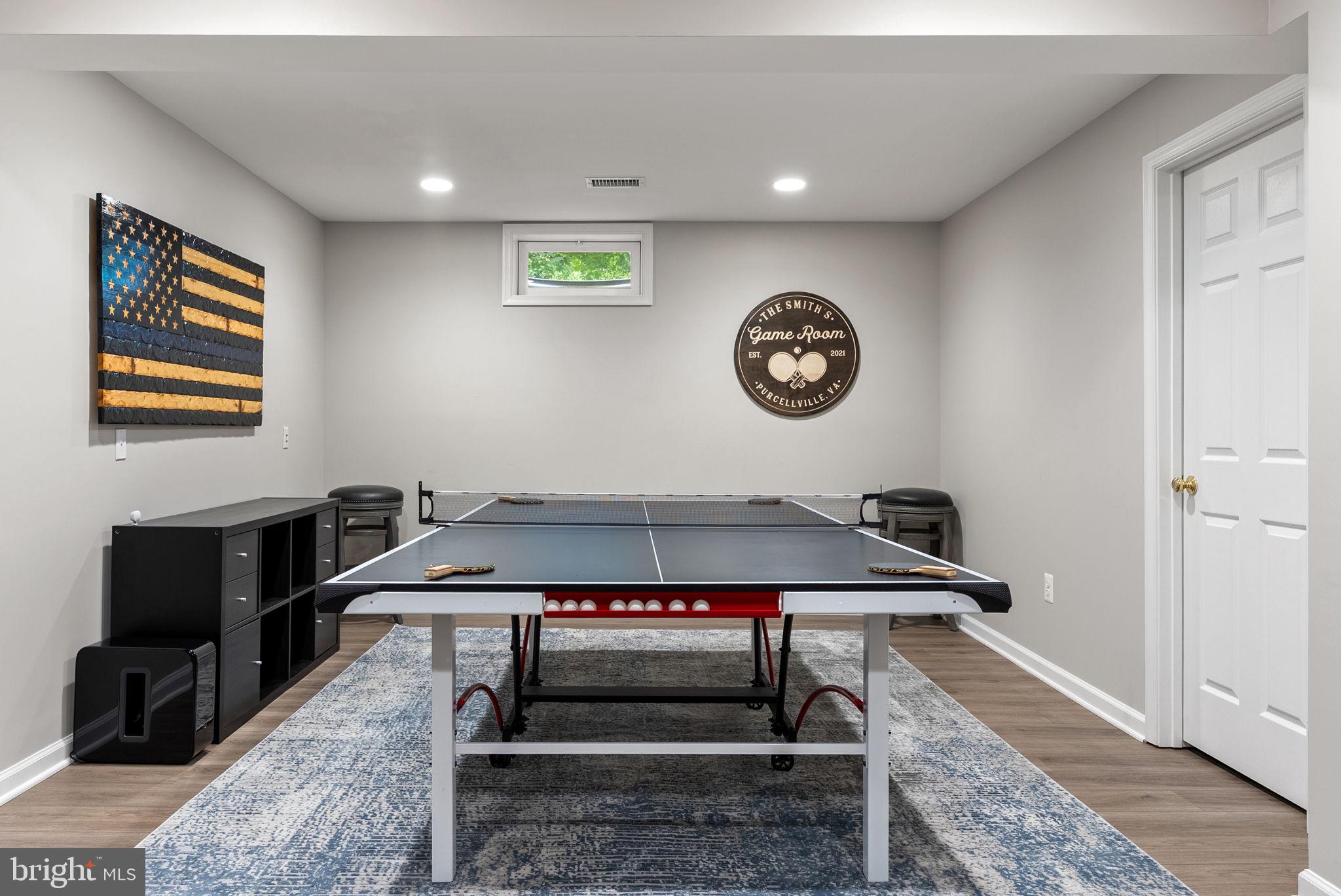 LOCUST GROVE - Residential