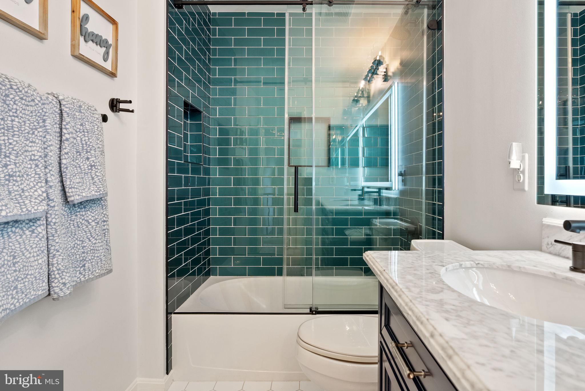 LOCUST GROVE - Residential