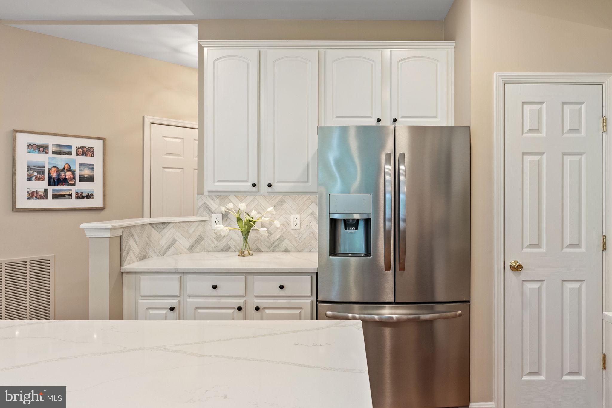 LOCUST GROVE - Residential