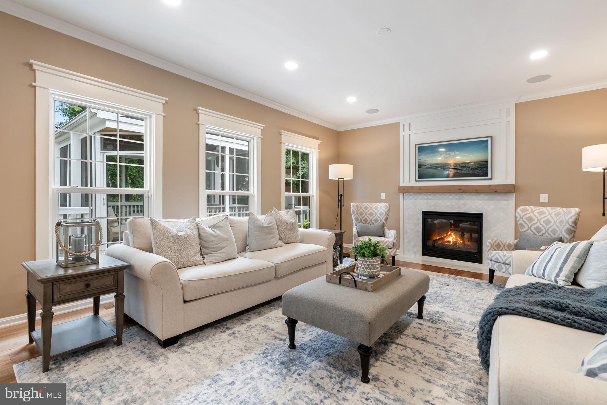 LOCUST GROVE - Residential