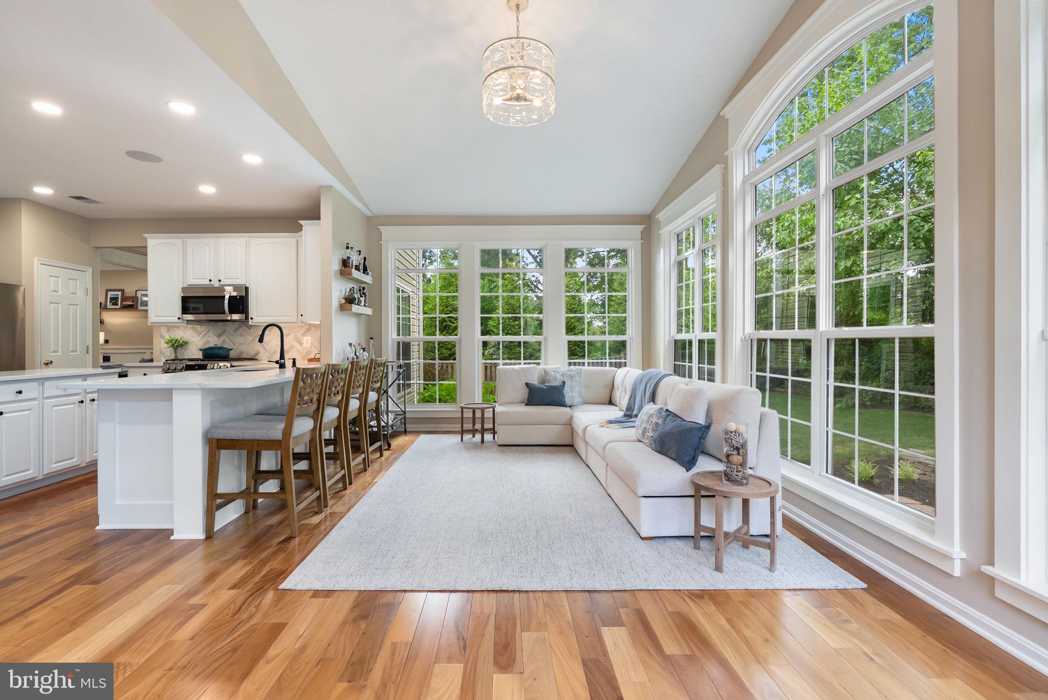 LOCUST GROVE - Residential