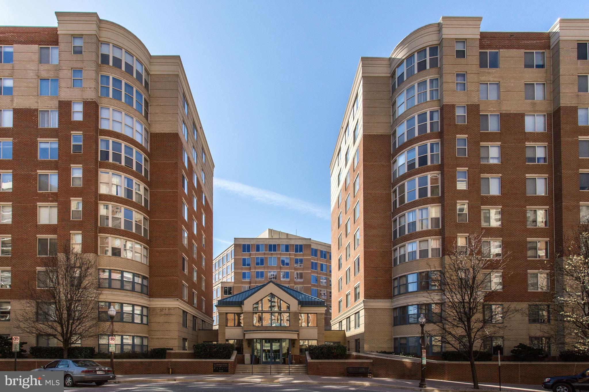 VIRGINIA SQUARE - Residential