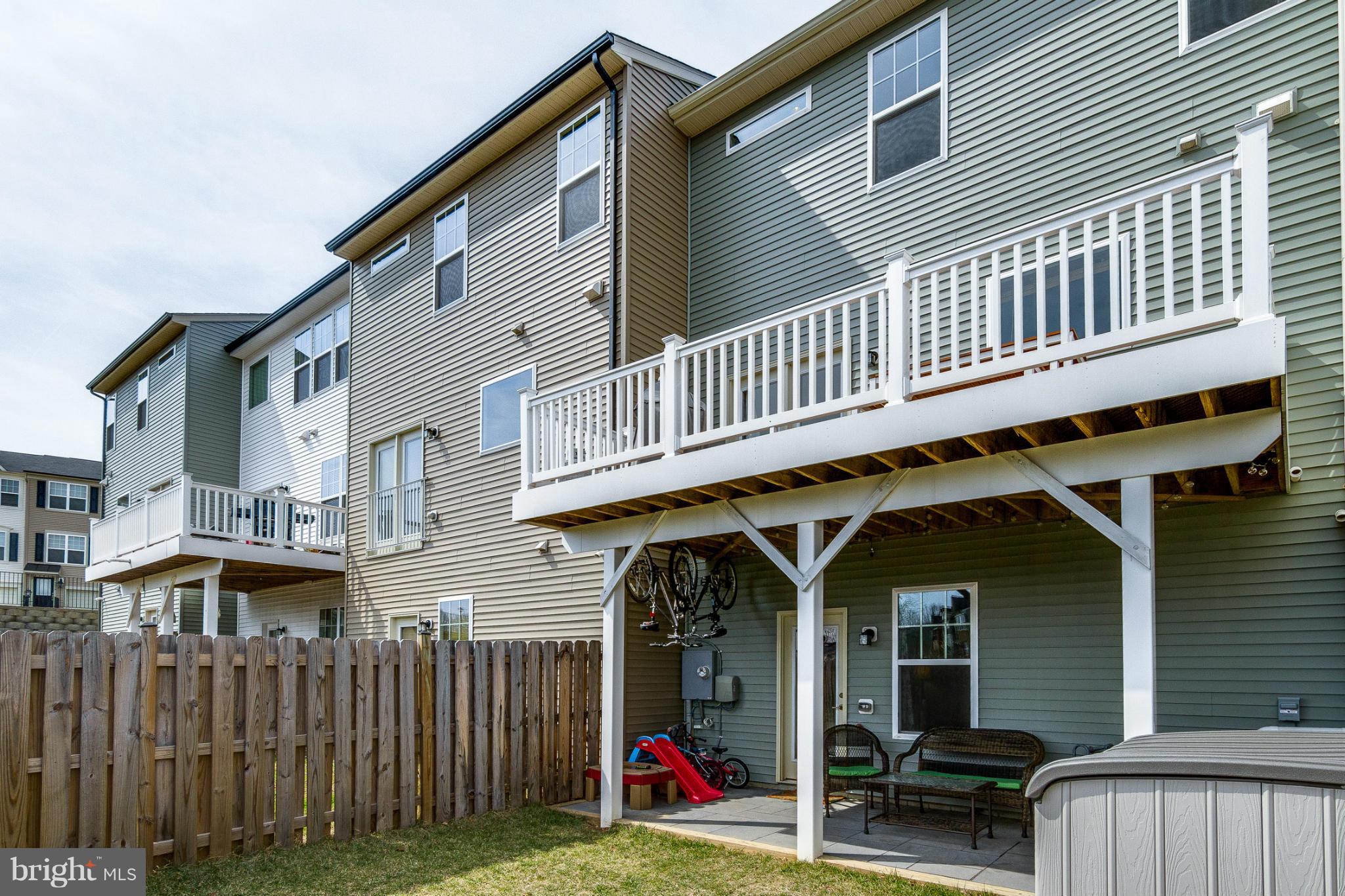DAWKINS RIDGE - Residential