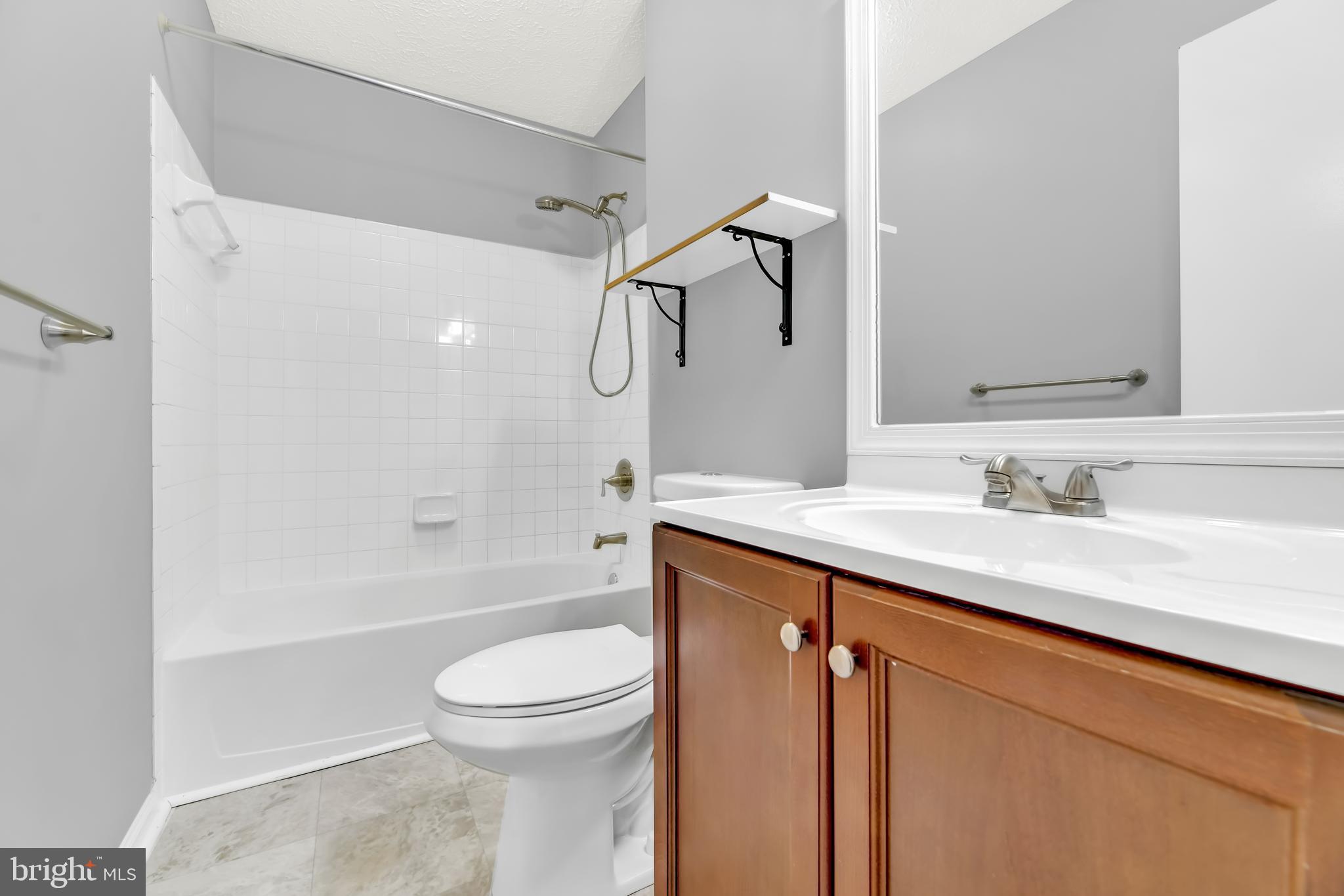 NEW HAVEN WOODS - Residential