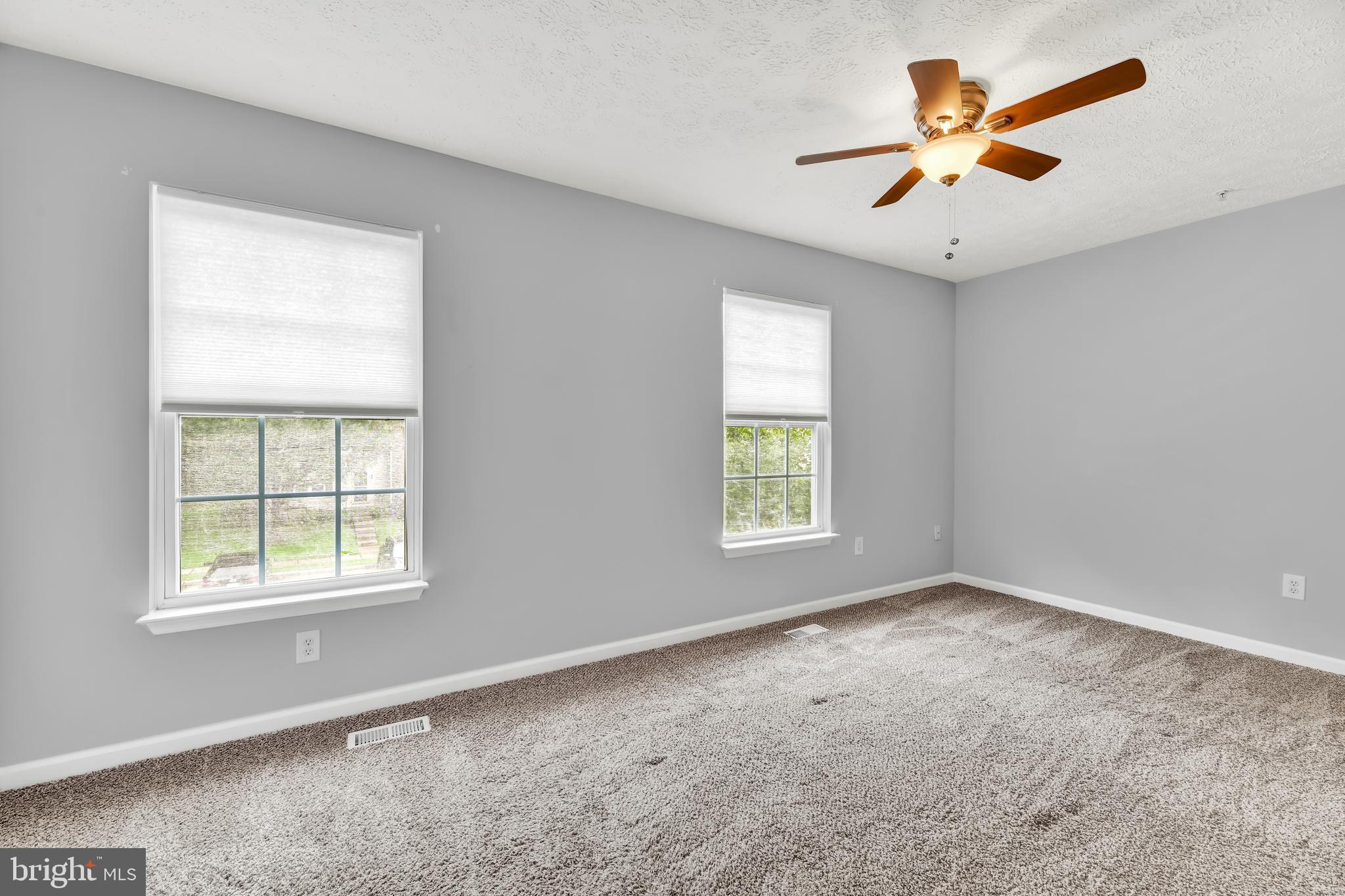 NEW HAVEN WOODS - Residential