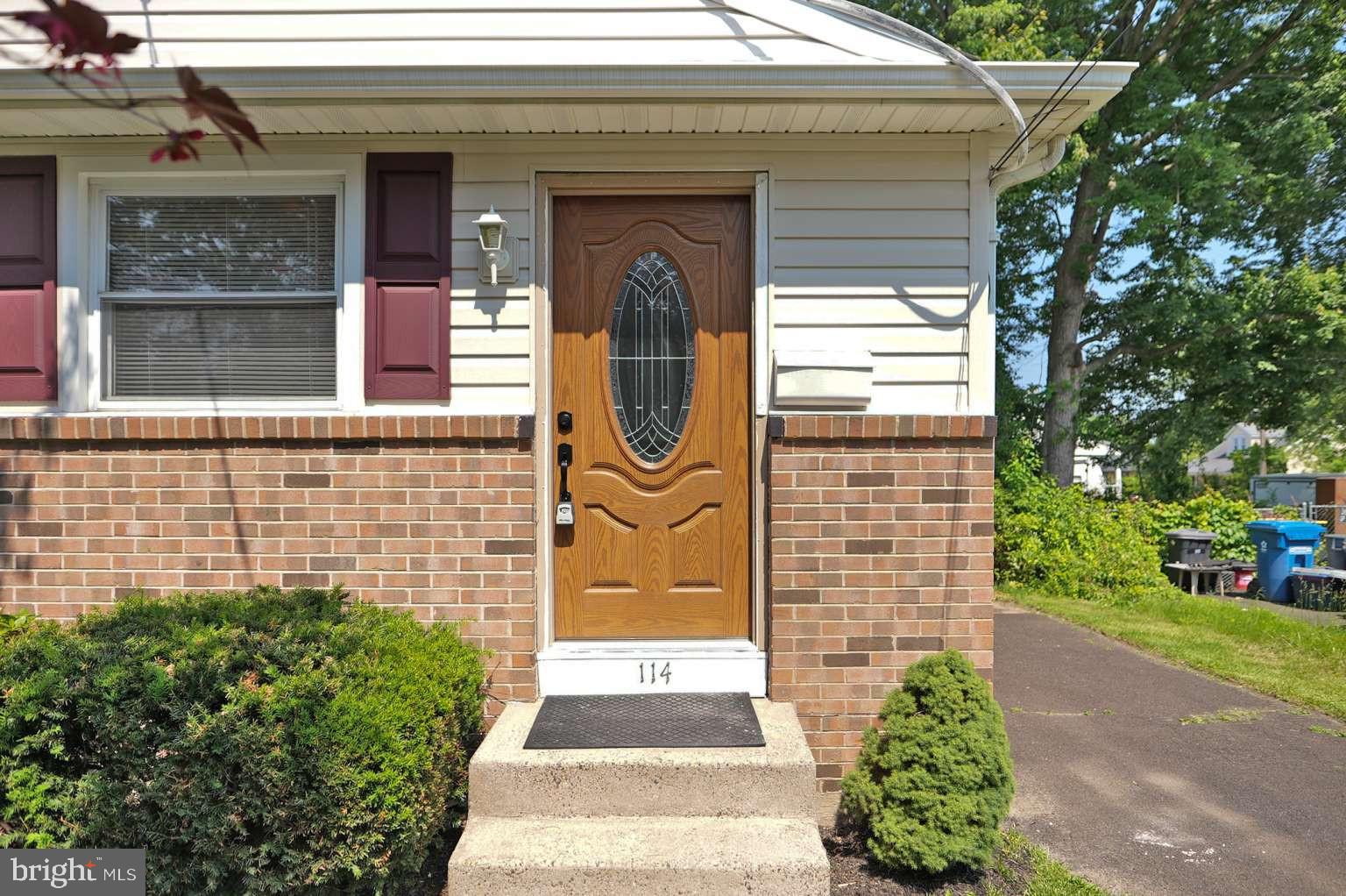 114 GRANDVIEW AVENUE
