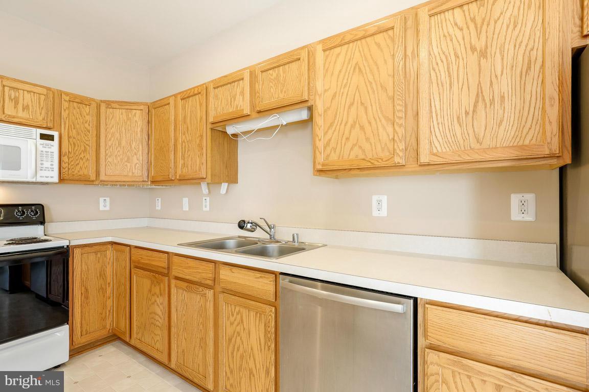 RUSSETT - Residential