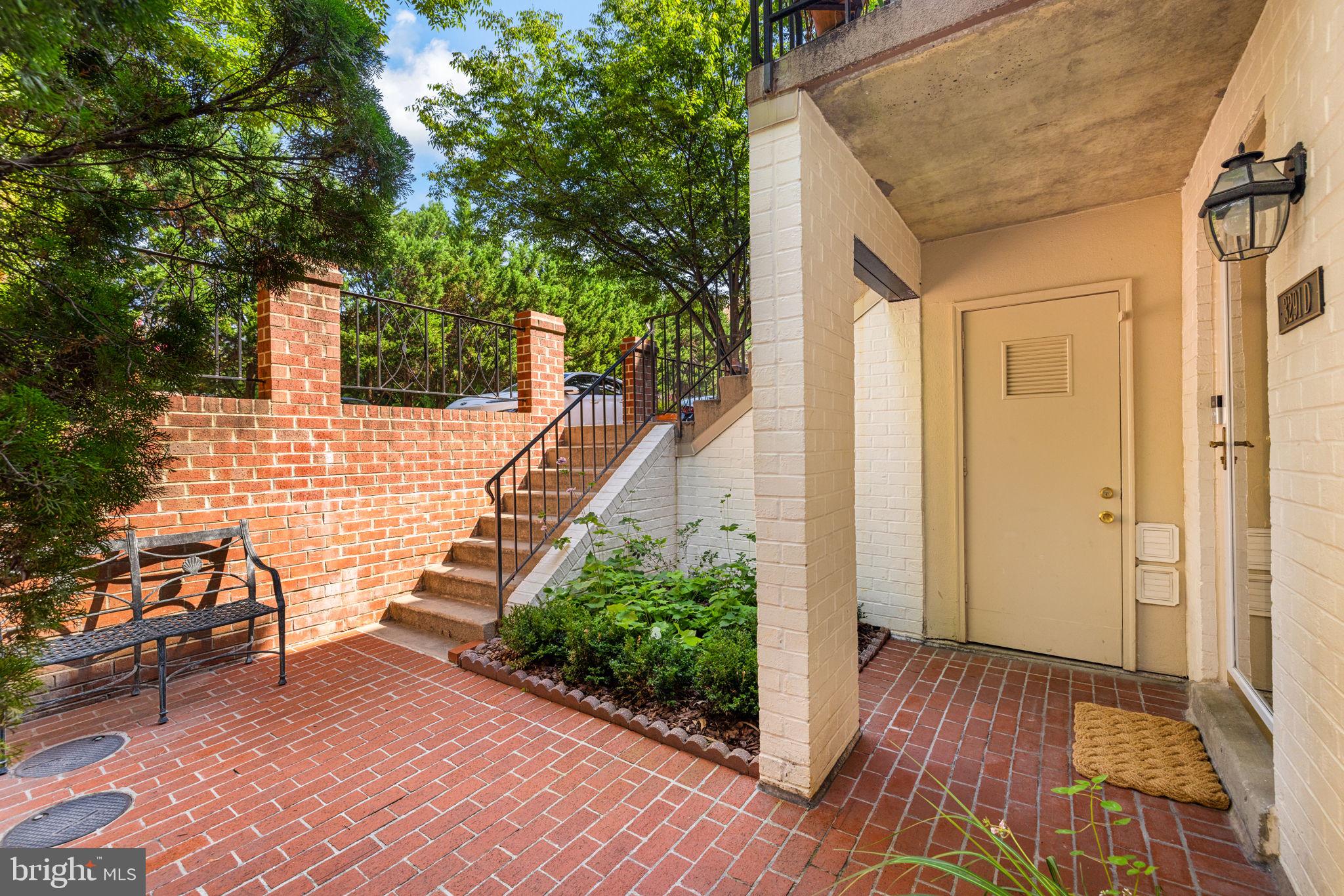 3291 SUTTON PLACE NW D