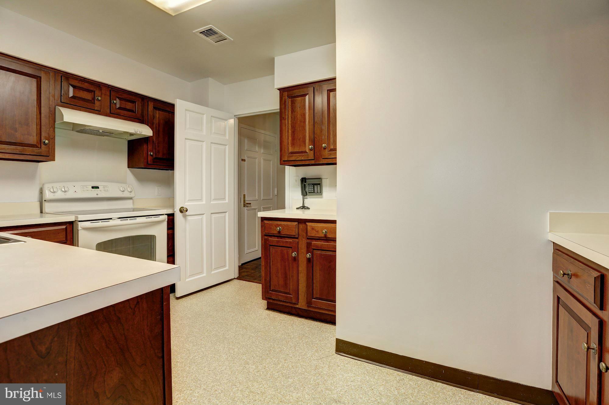 8101 CONN AVE - Residential