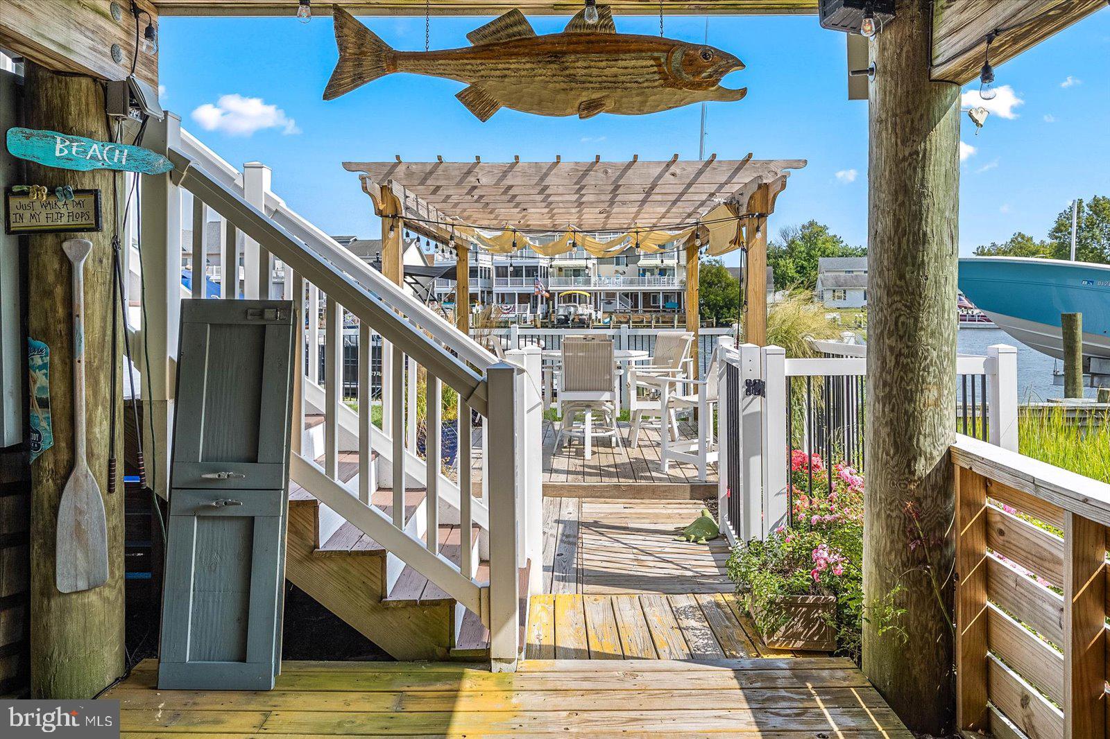 GLENN ACRES - Residential