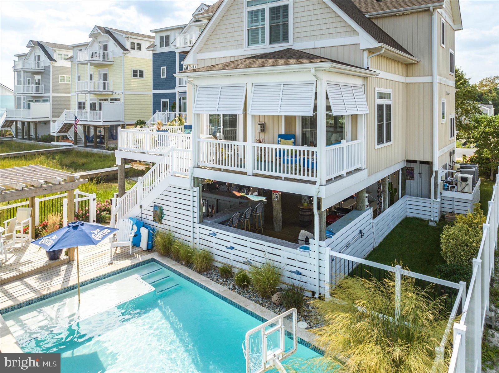 GLENN ACRES - Residential