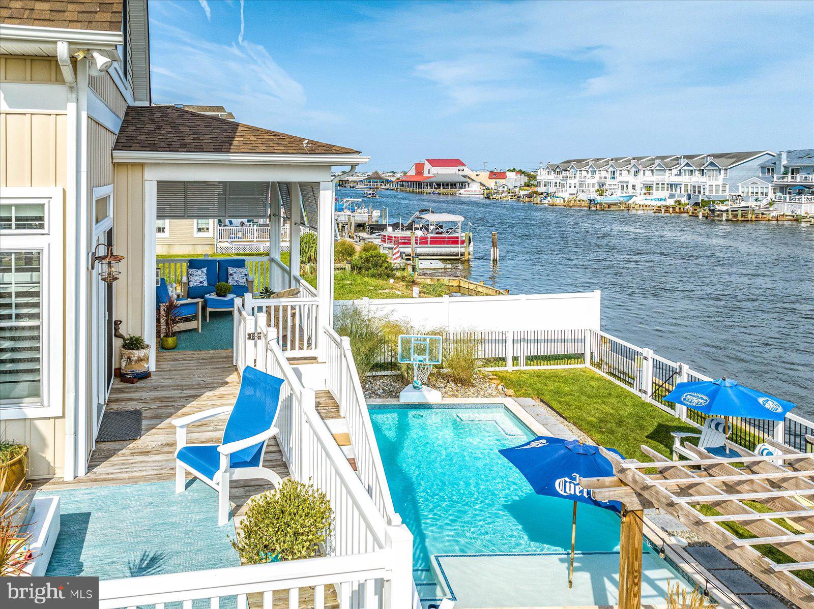 GLENN ACRES - Residential