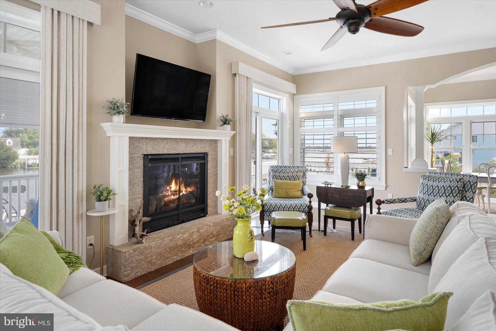 GLENN ACRES - Residential