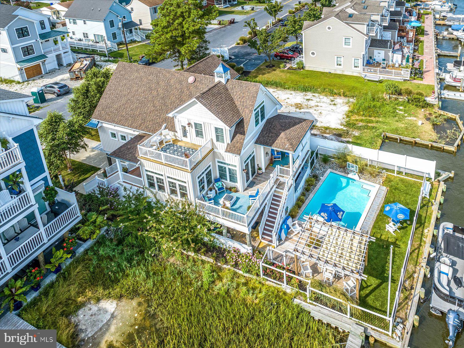 GLENN ACRES - Residential