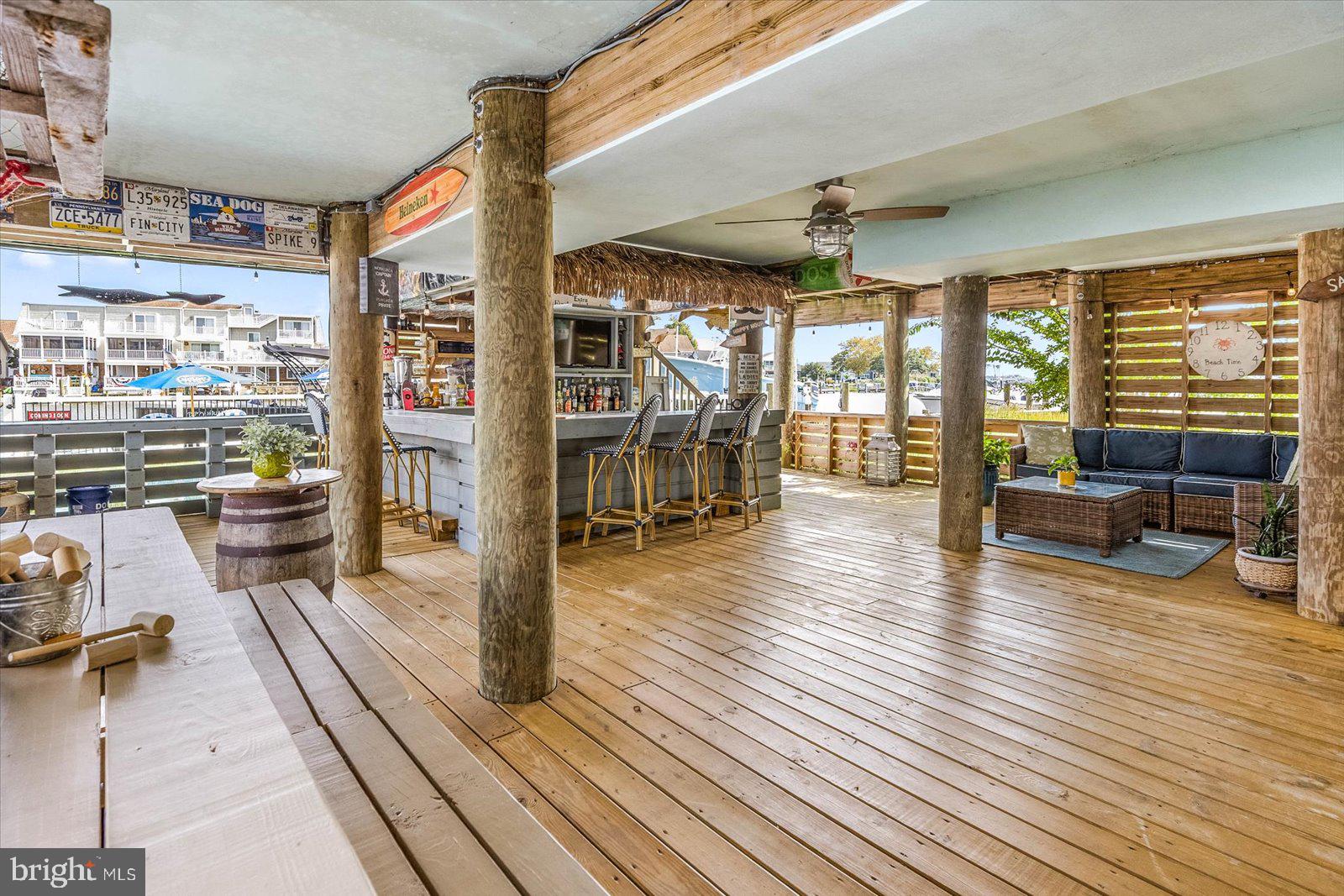 GLENN ACRES - Residential