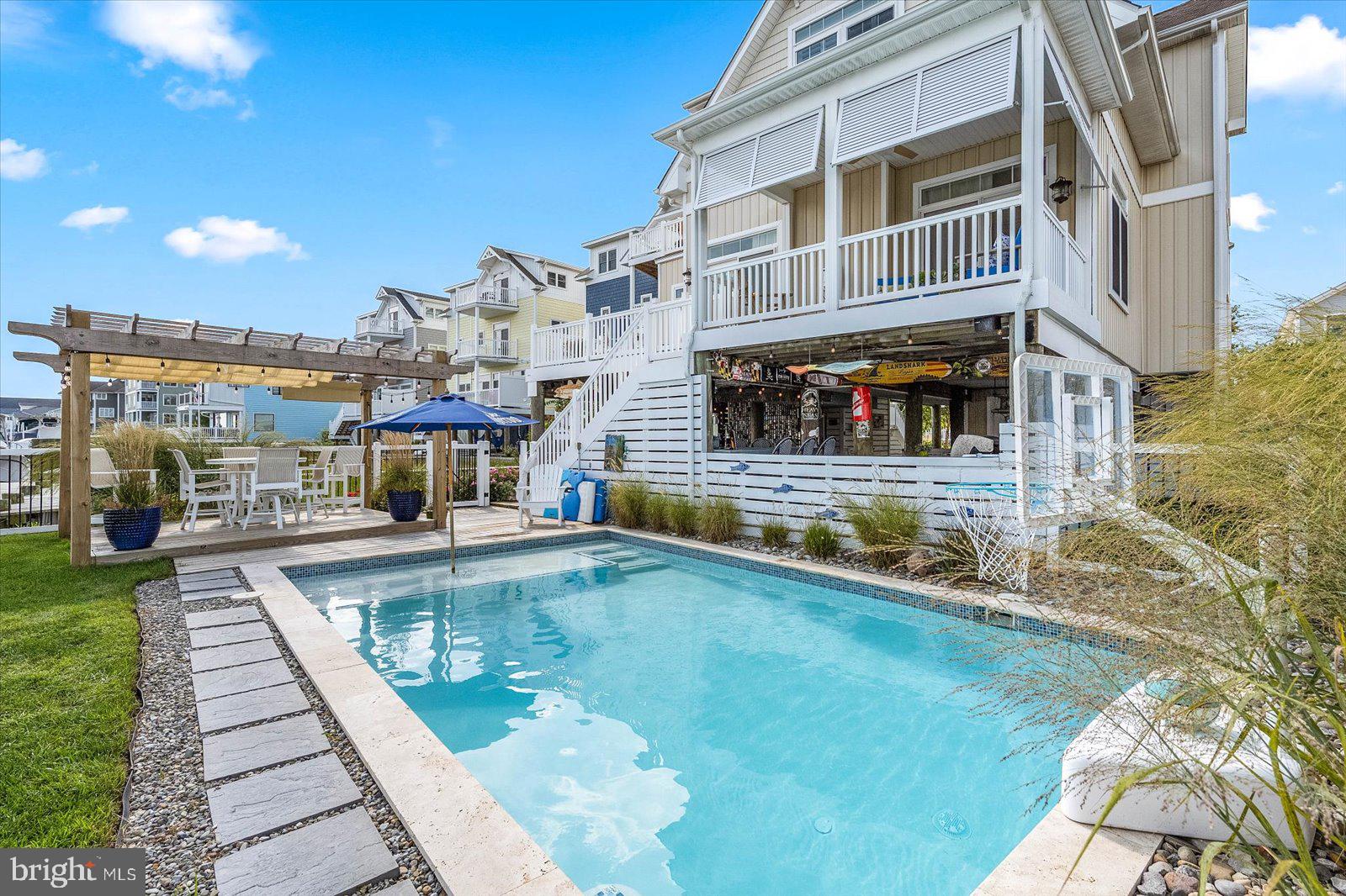 GLENN ACRES - Residential