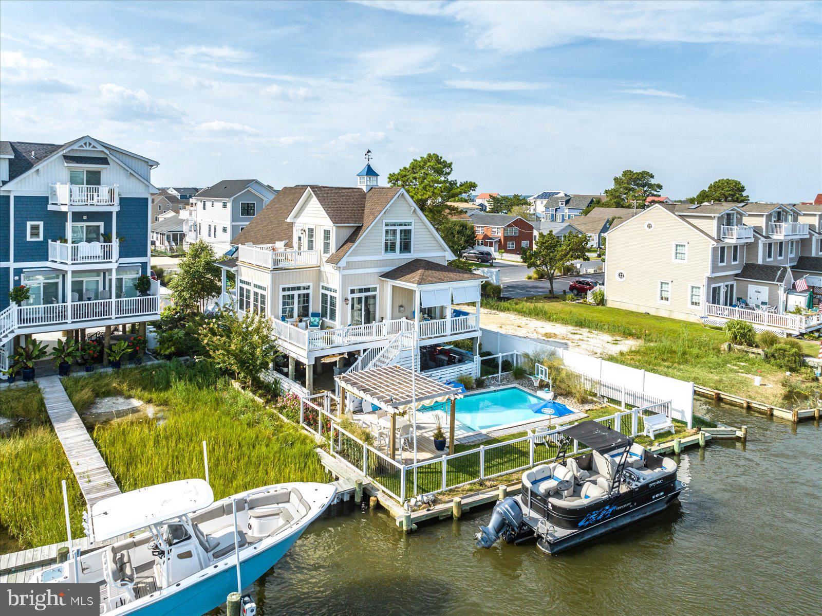 GLENN ACRES - Residential