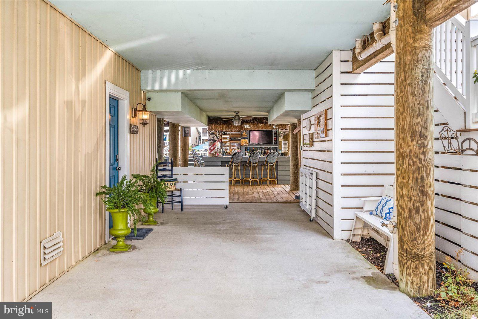 GLENN ACRES - Residential