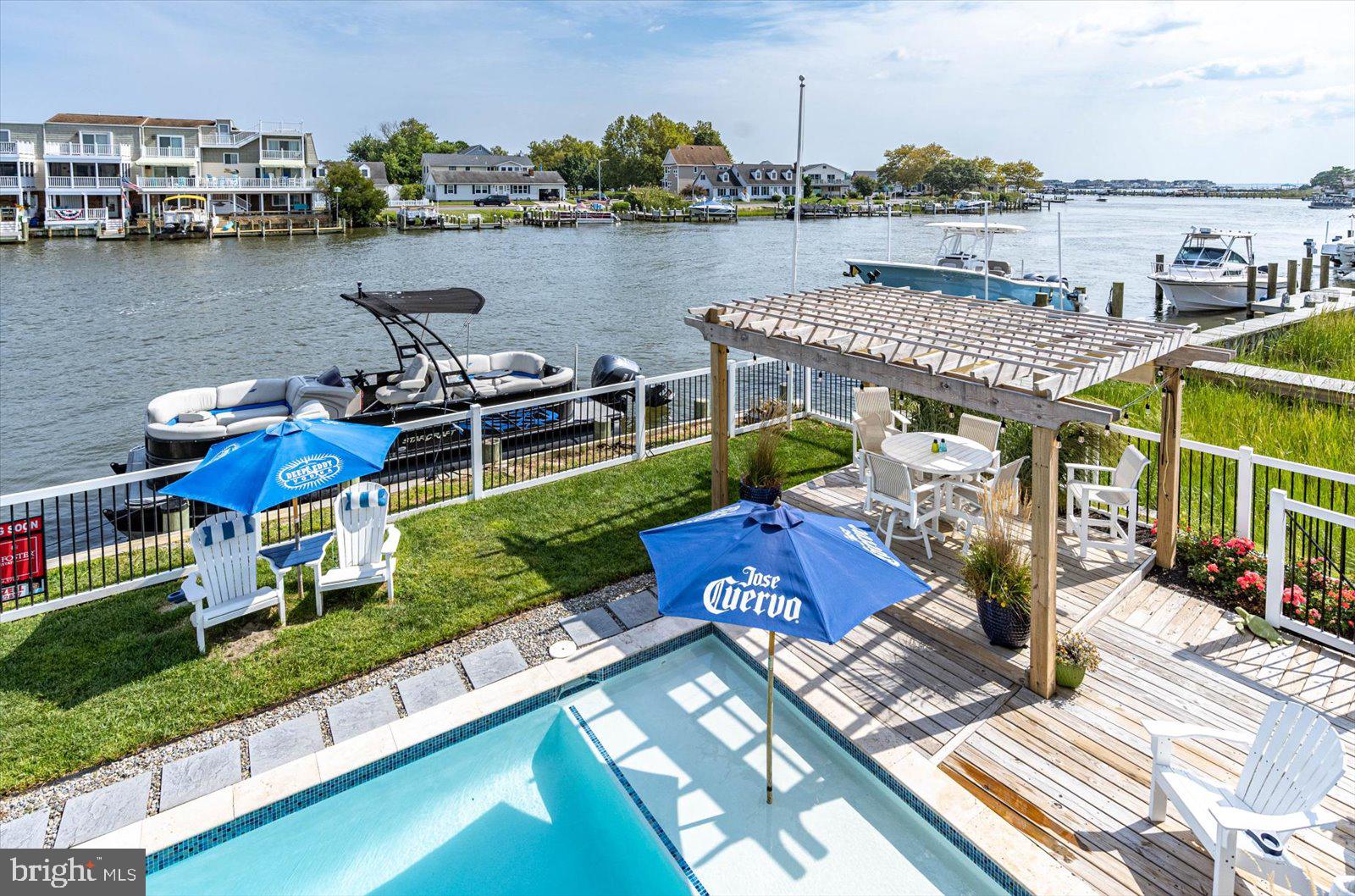 GLENN ACRES - Residential