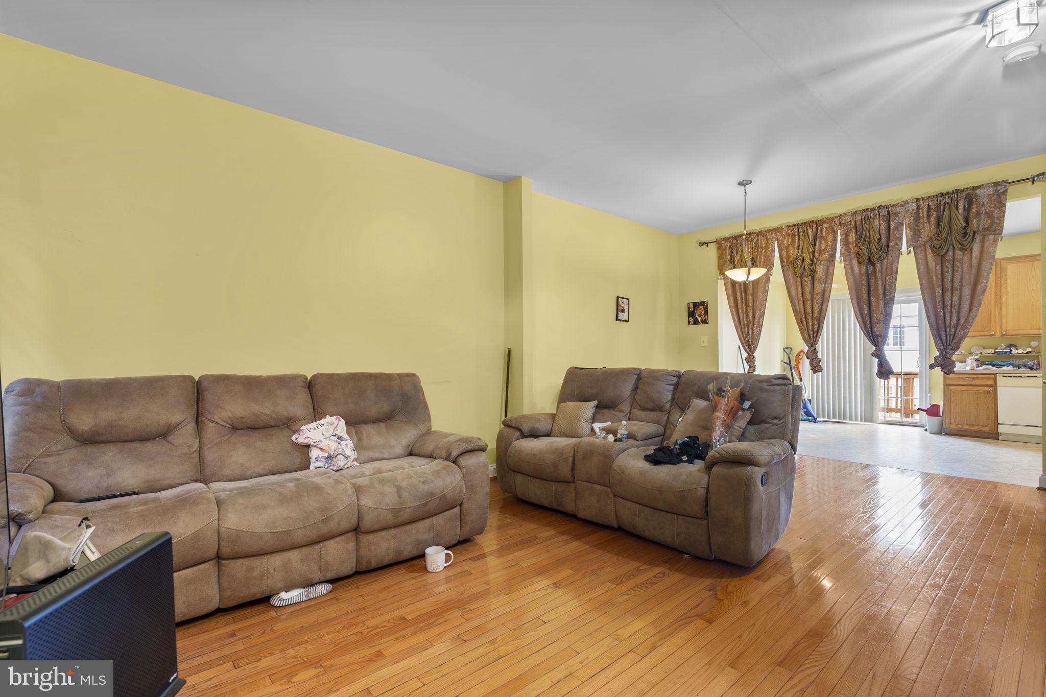 2612 CREEK MOOR COURT