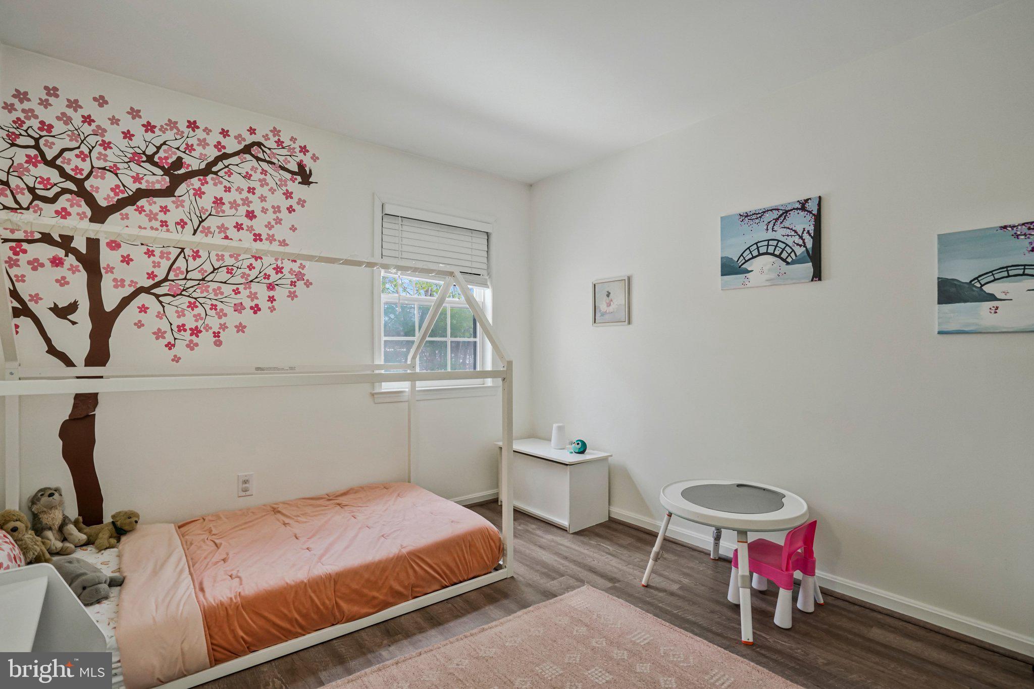 WOODWALK - Residential