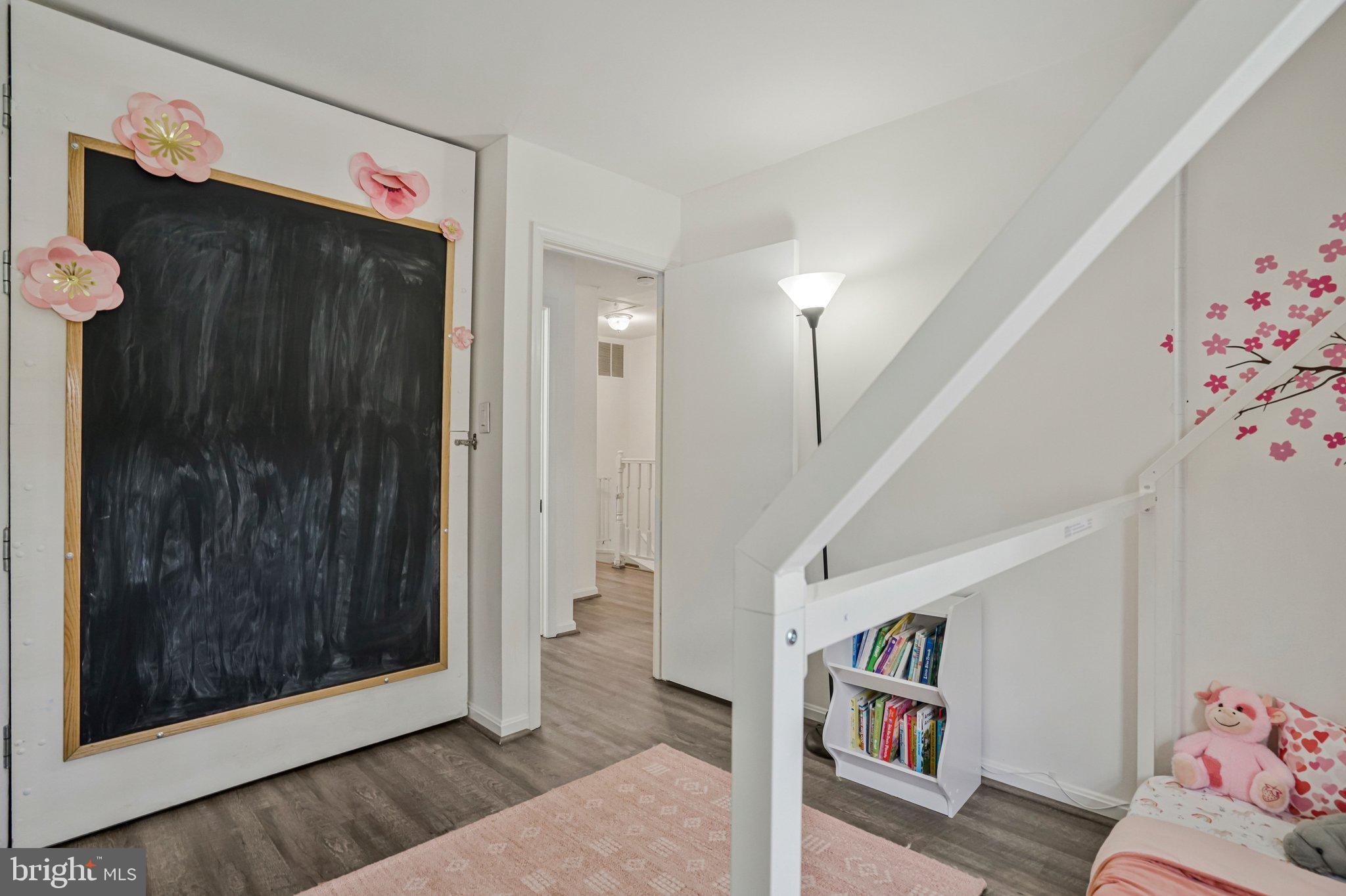 WOODWALK - Residential