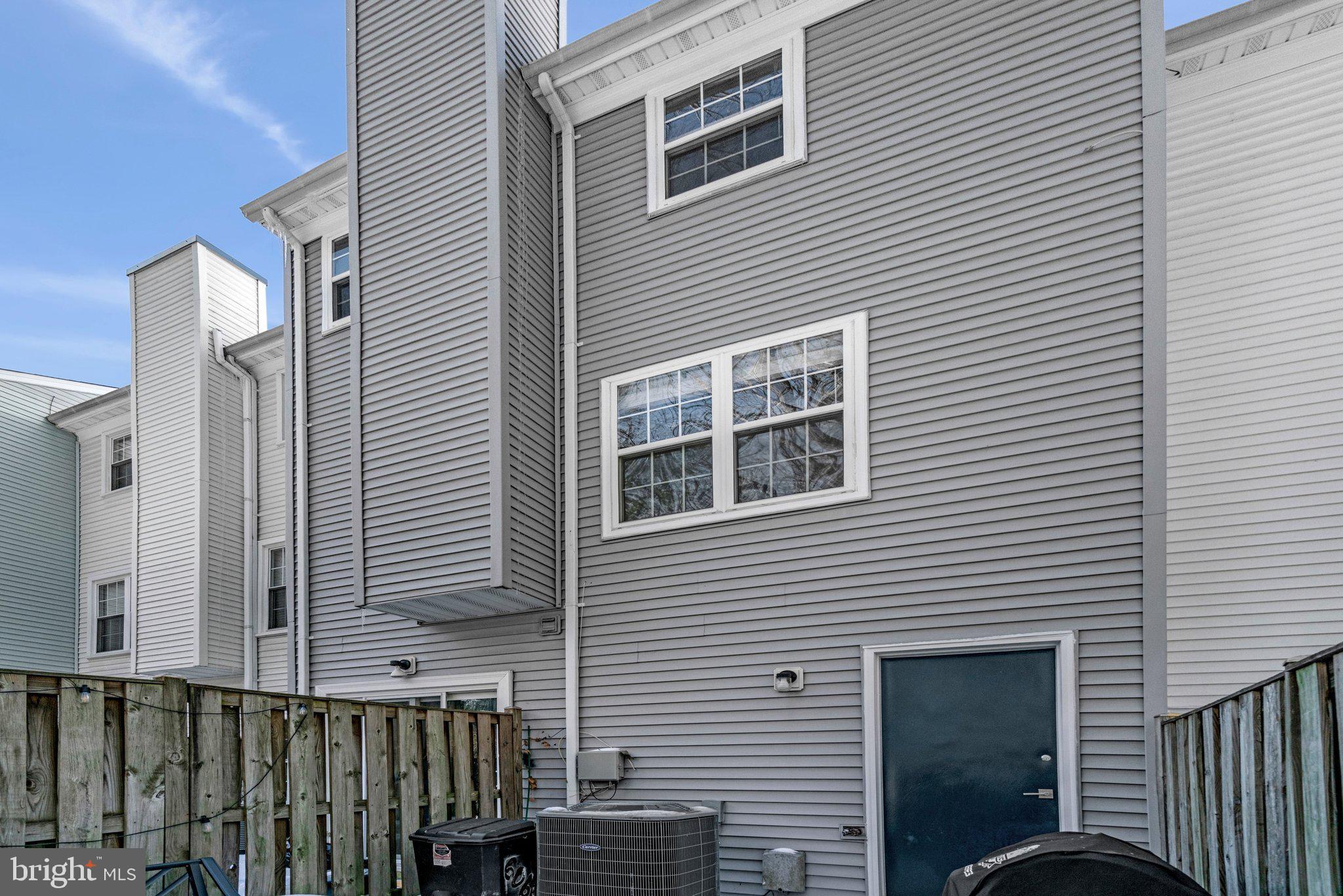 WOODWALK - Residential