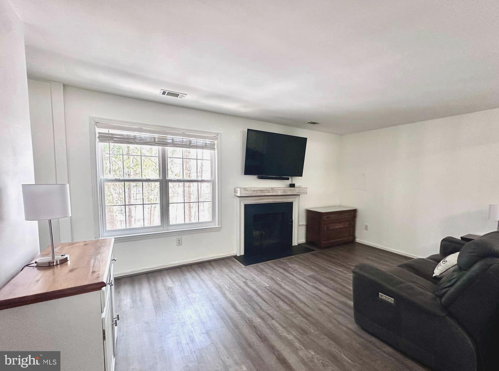 WOODWALK - Residential