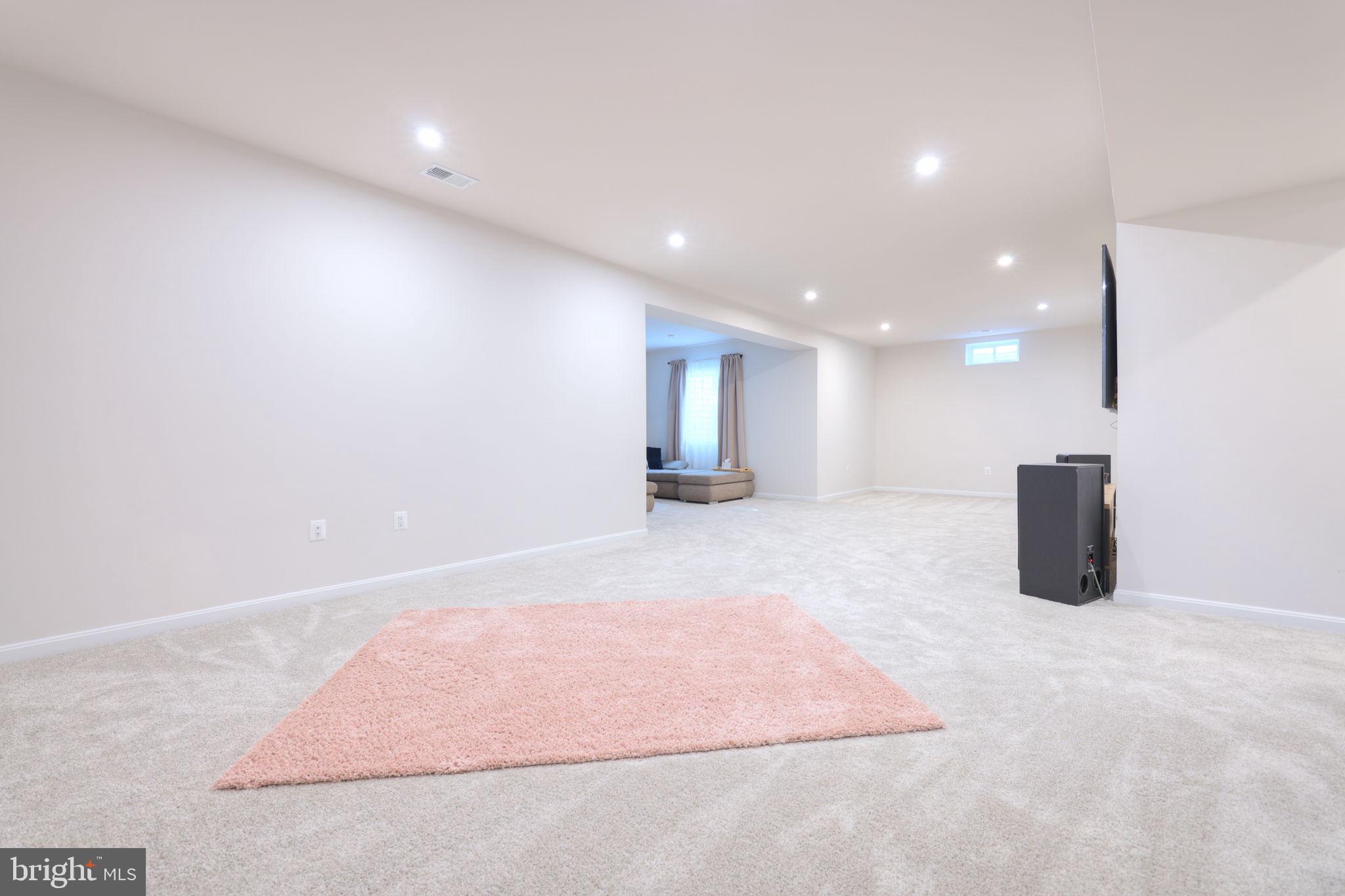 HARRISON VILLAGE - Residential Lease