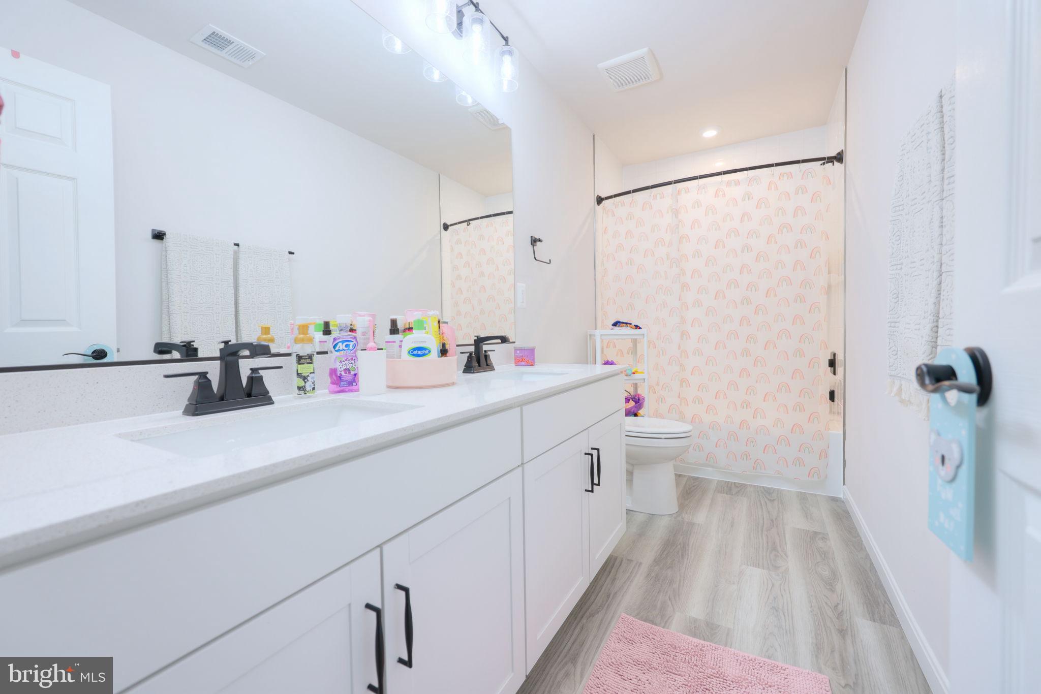 HARRISON VILLAGE - Residential Lease