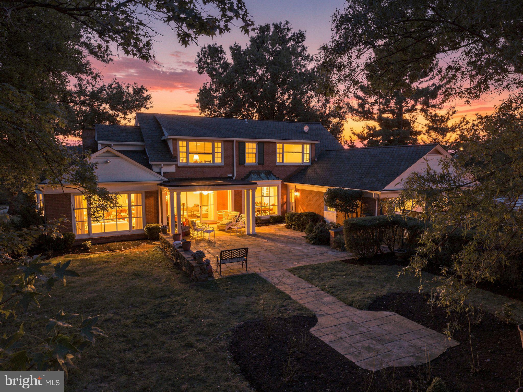 1325 ROKEBY ROAD