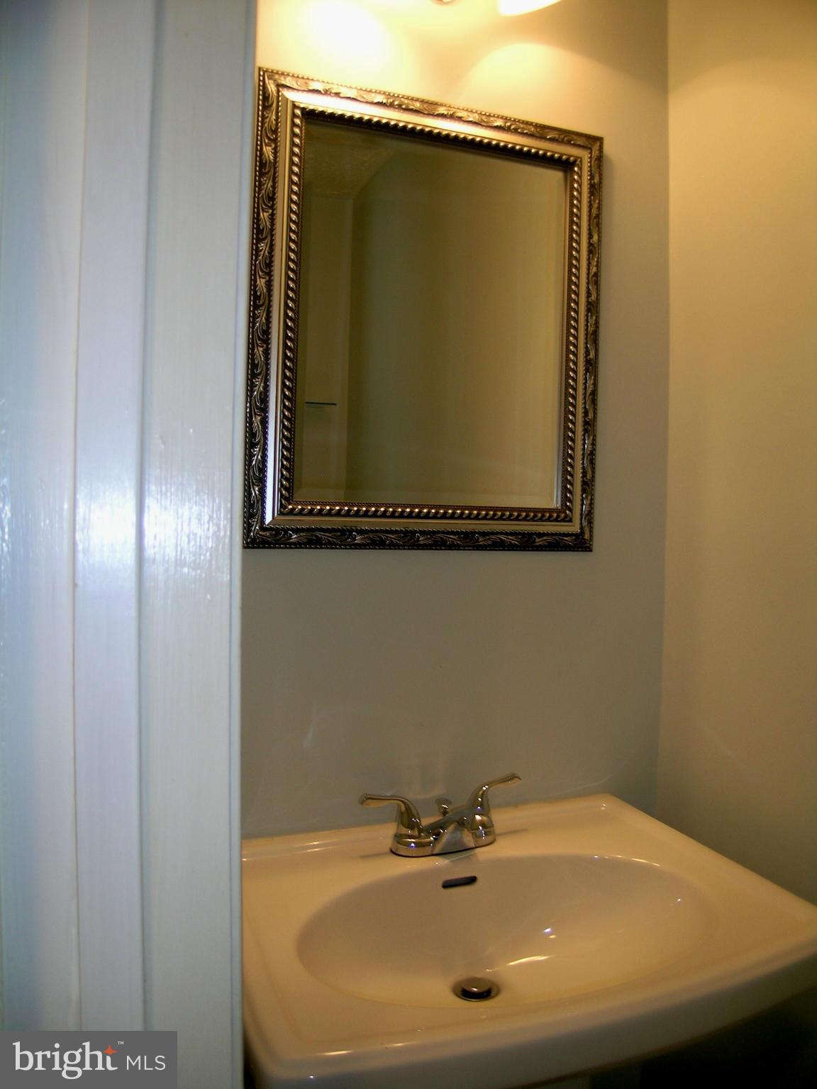 GEORGETOWN PRK/GREENWOOD - Residential